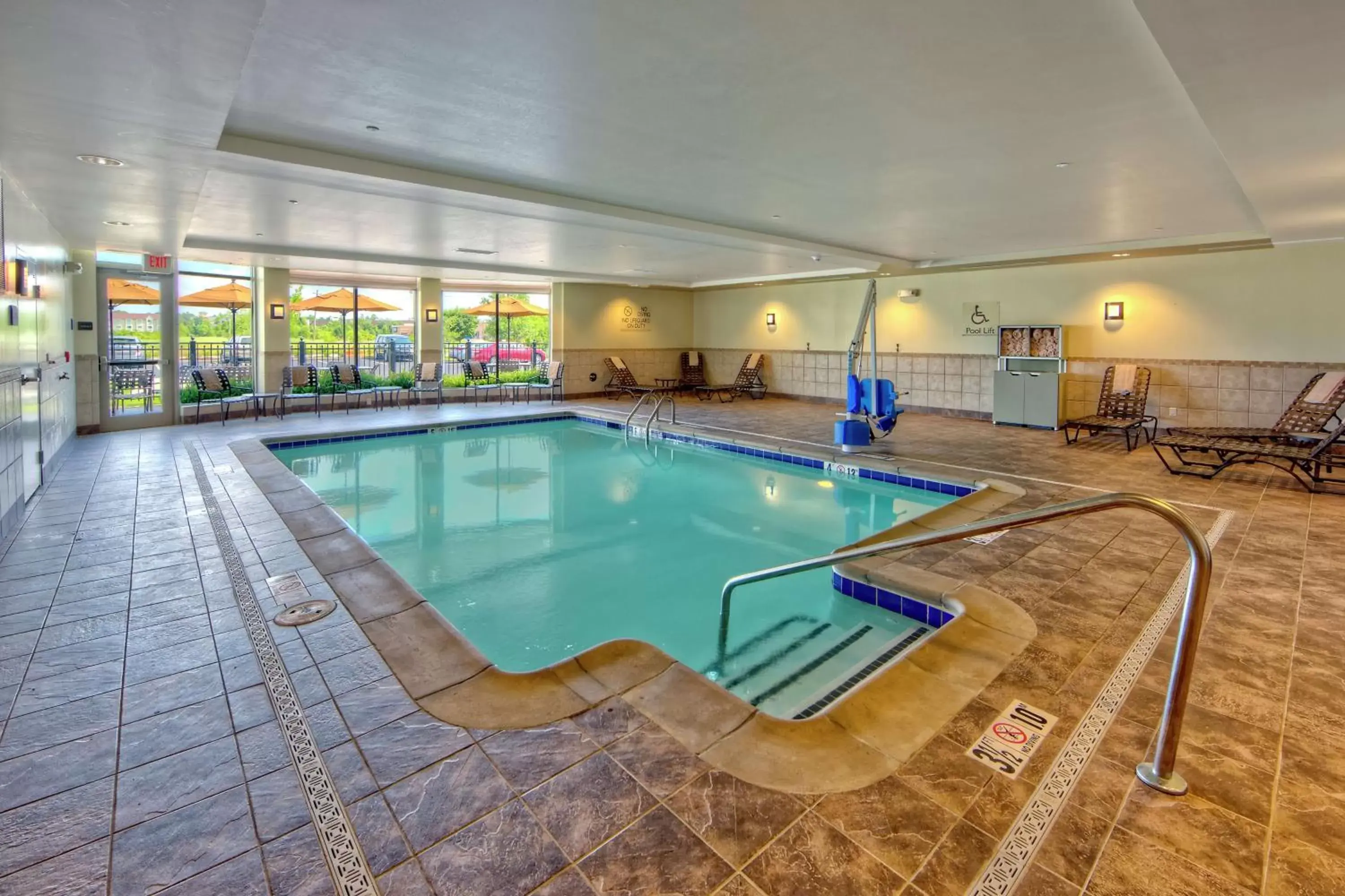Pool view, Swimming Pool in Hilton Garden Inn Memphis/Wolfchase Galleria