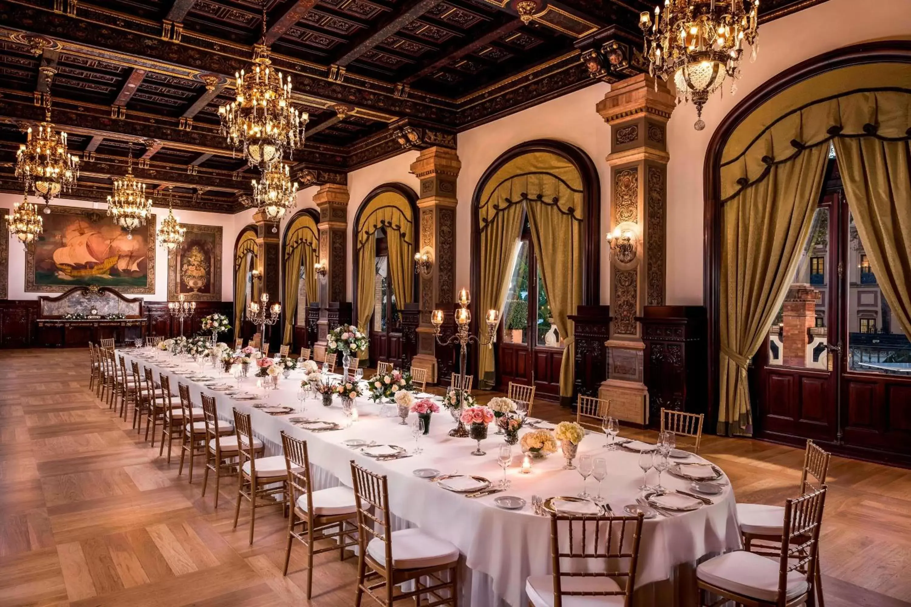 Meeting/conference room, Restaurant/Places to Eat in Hotel Alfonso XIII, a Luxury Collection Hotel, Seville