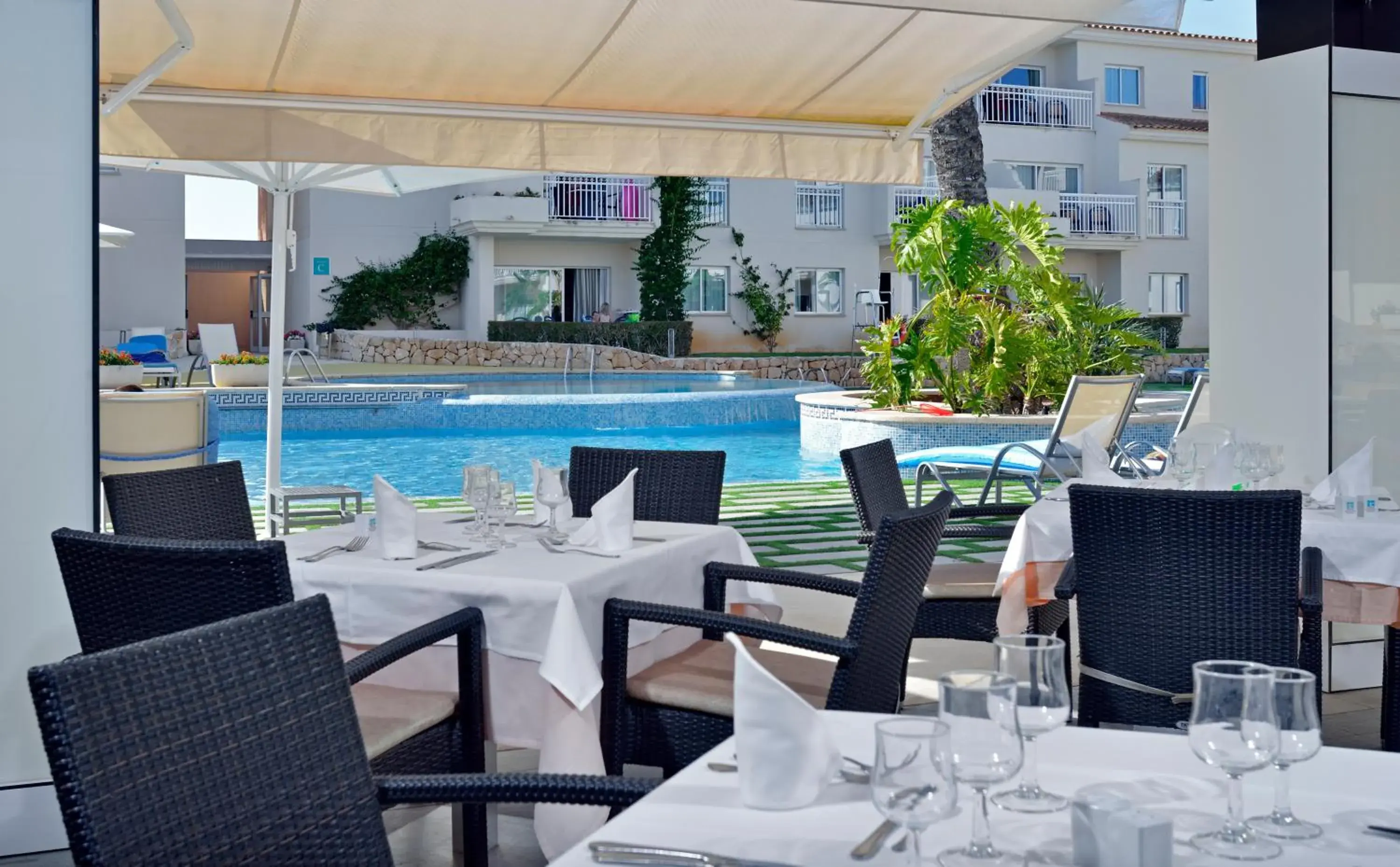Food and drinks, Restaurant/Places to Eat in Aparthotel Isla De Cabrera