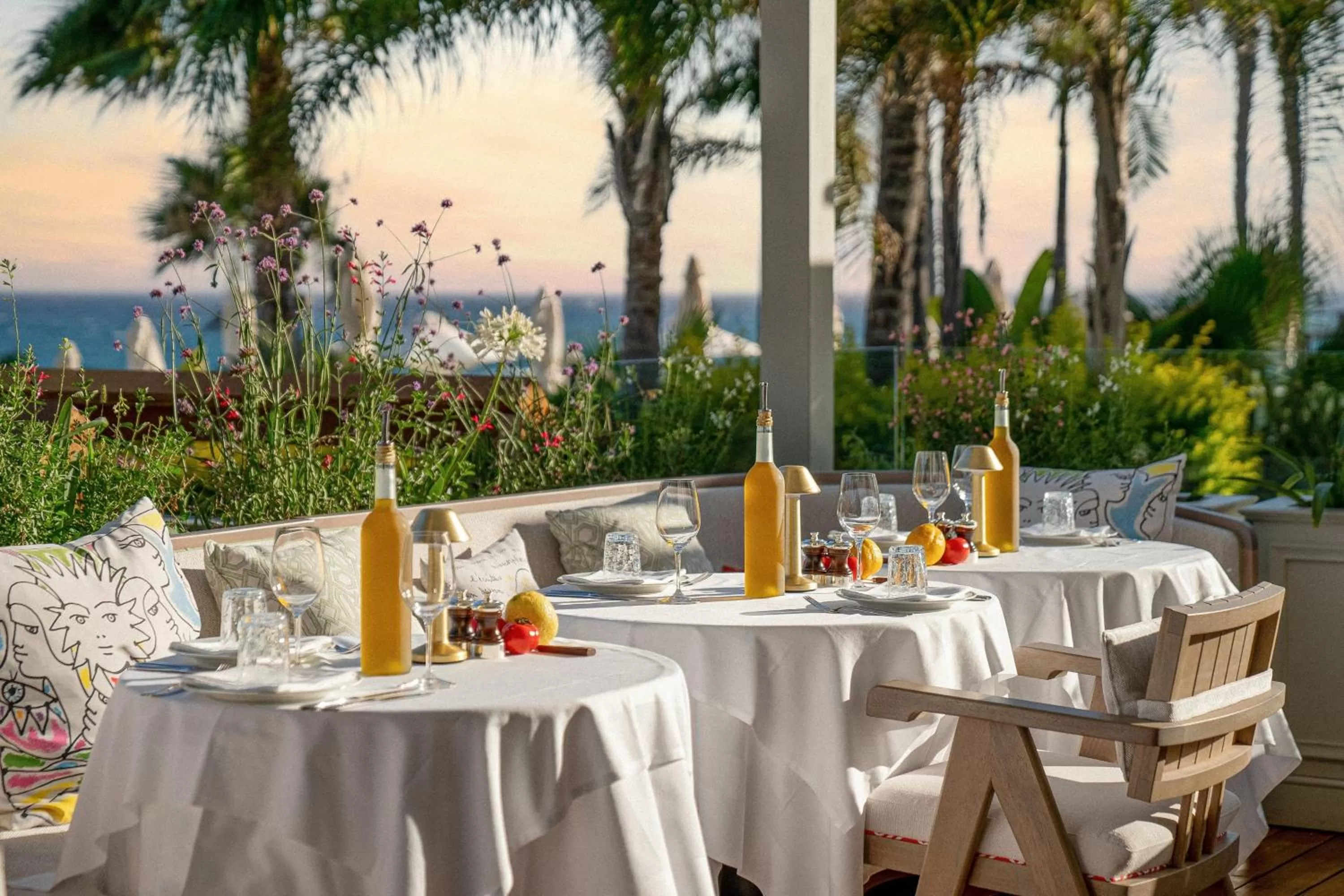 Restaurant/places to eat in Parklane, a Luxury Collection Resort & Spa, Limassol