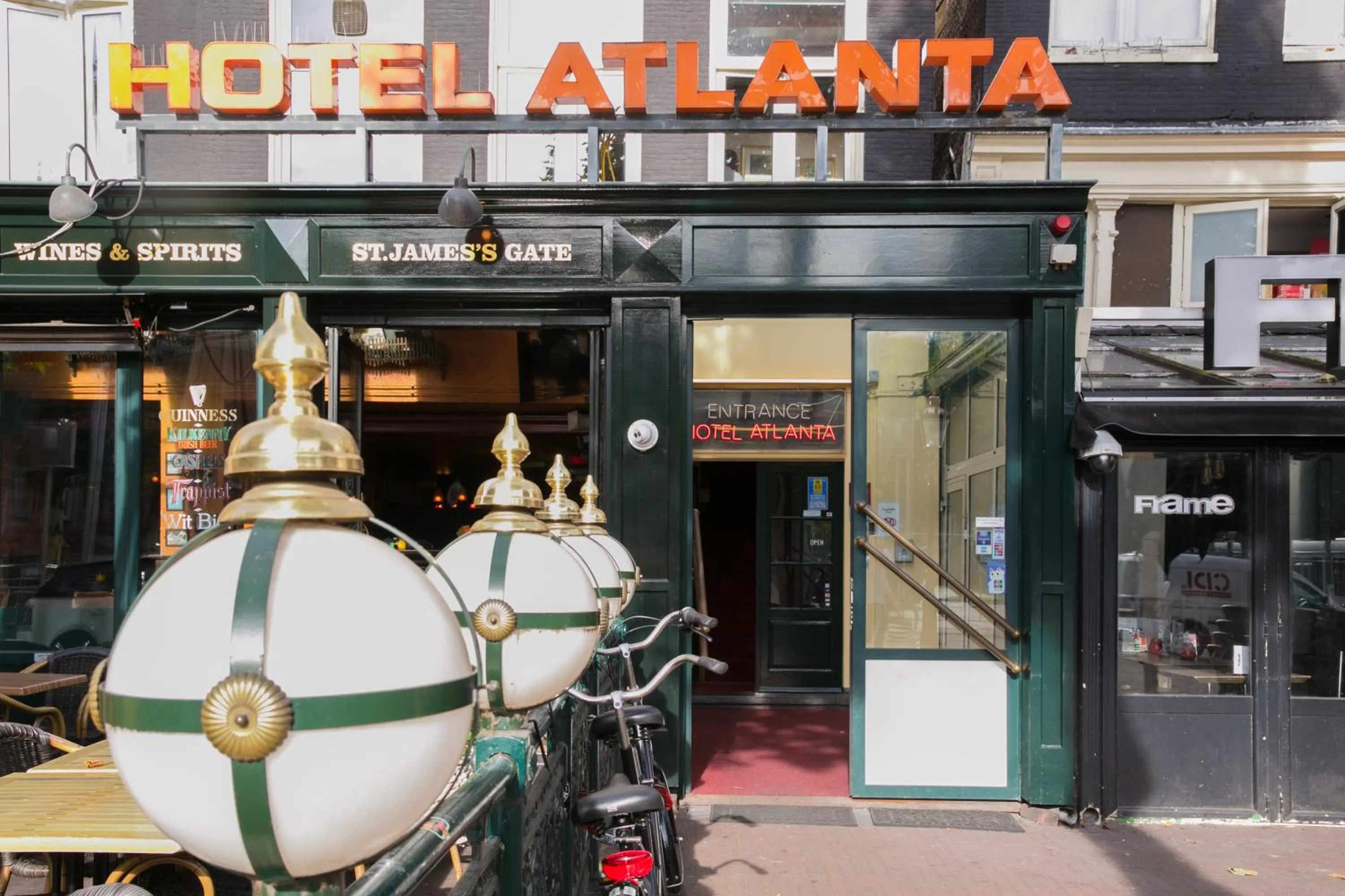 Facade/entrance in Hotel Atlanta