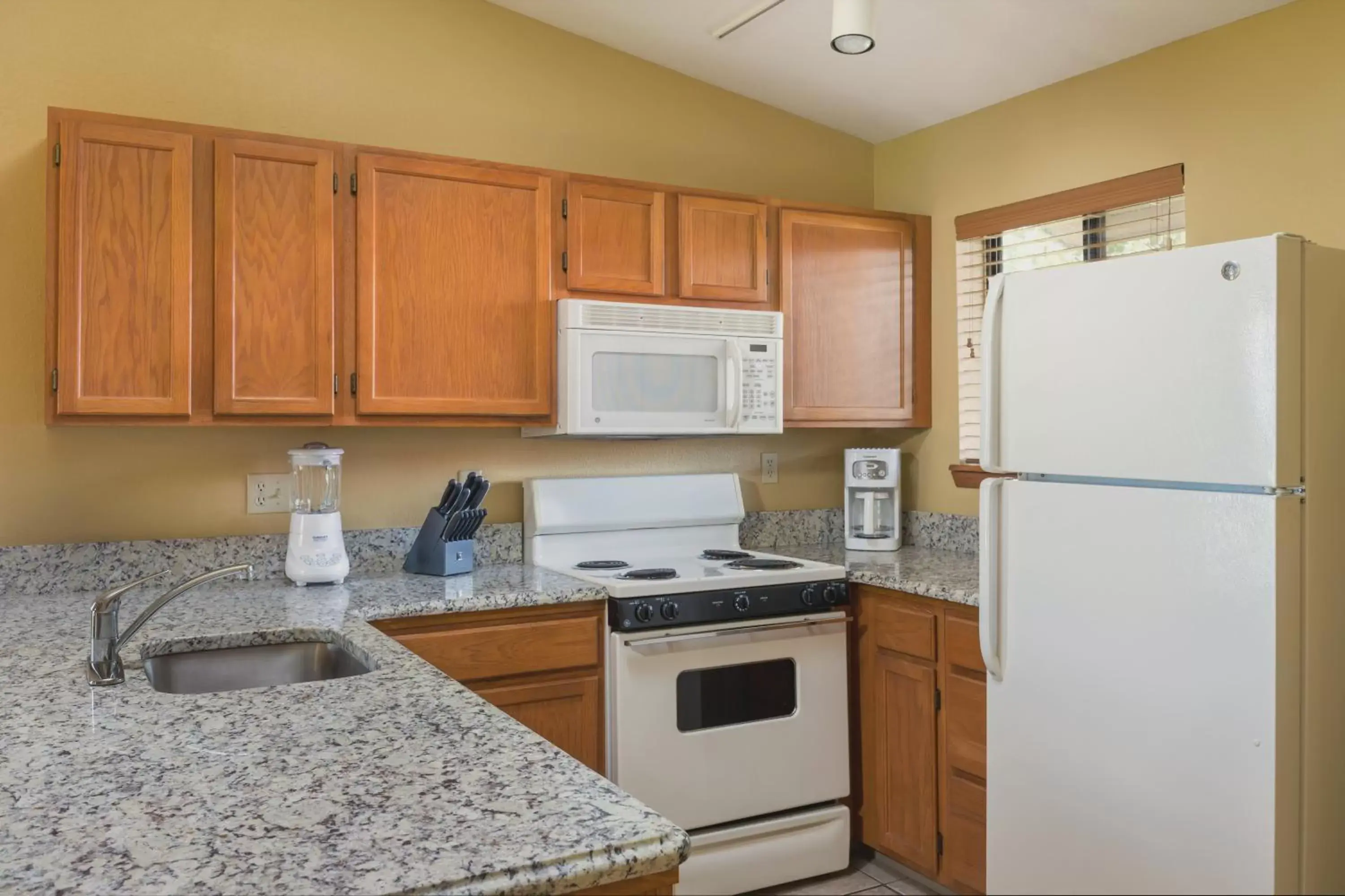 Photo of the whole room, Kitchen/Kitchenette in Club Wyndham Pagosa