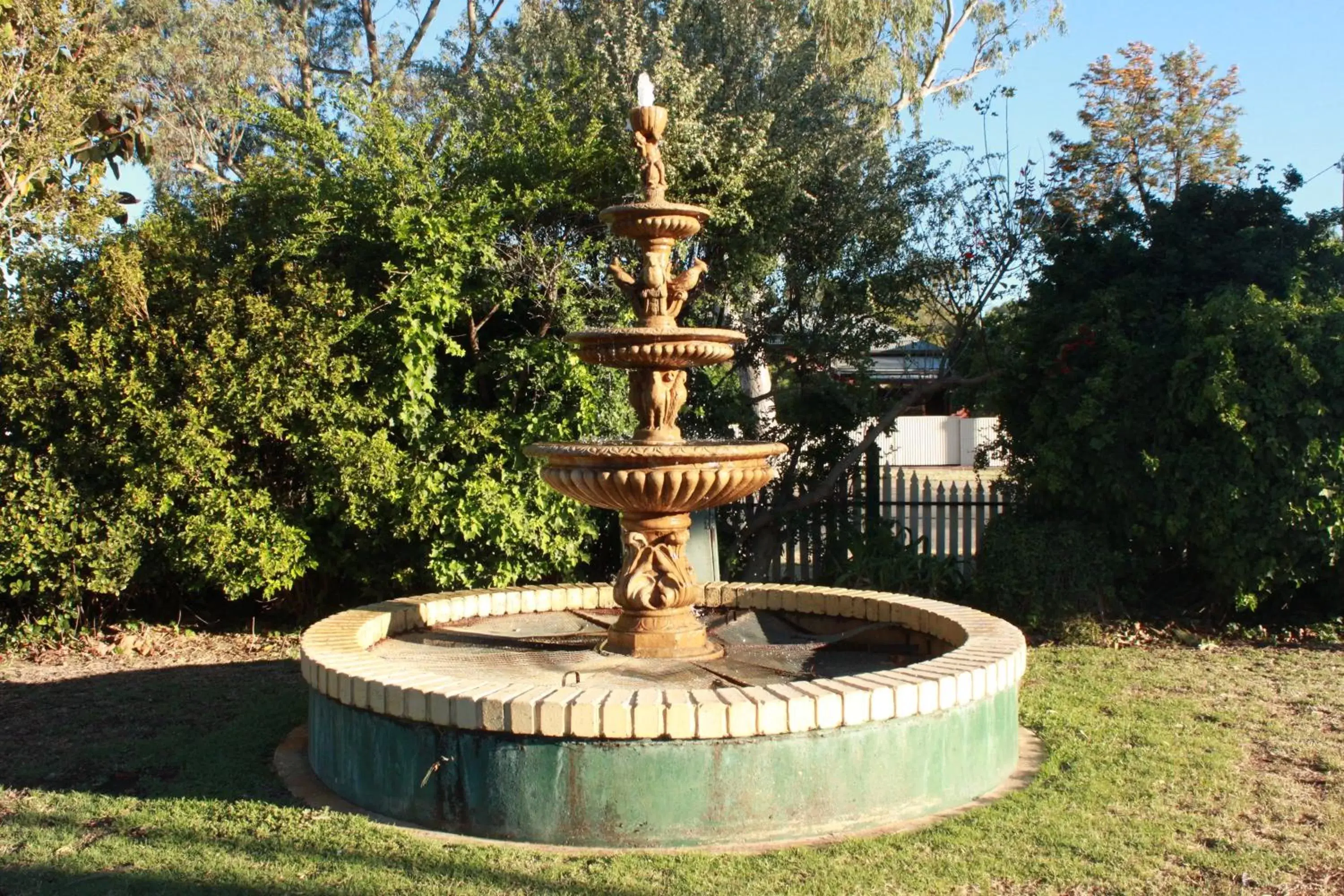 Garden view, Garden in The Lodge Outback Motel