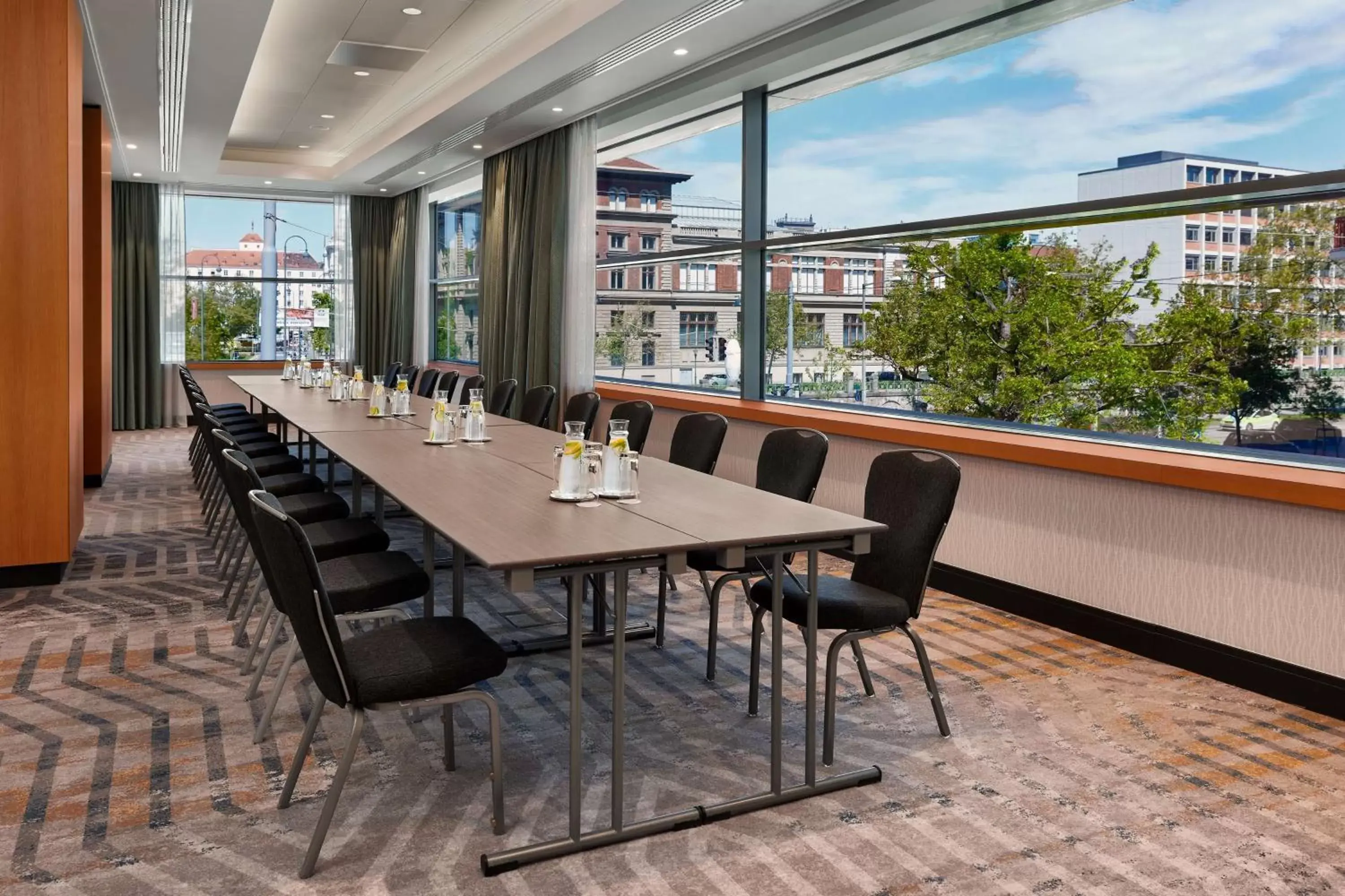Meeting/conference room in Hilton Vienna Park