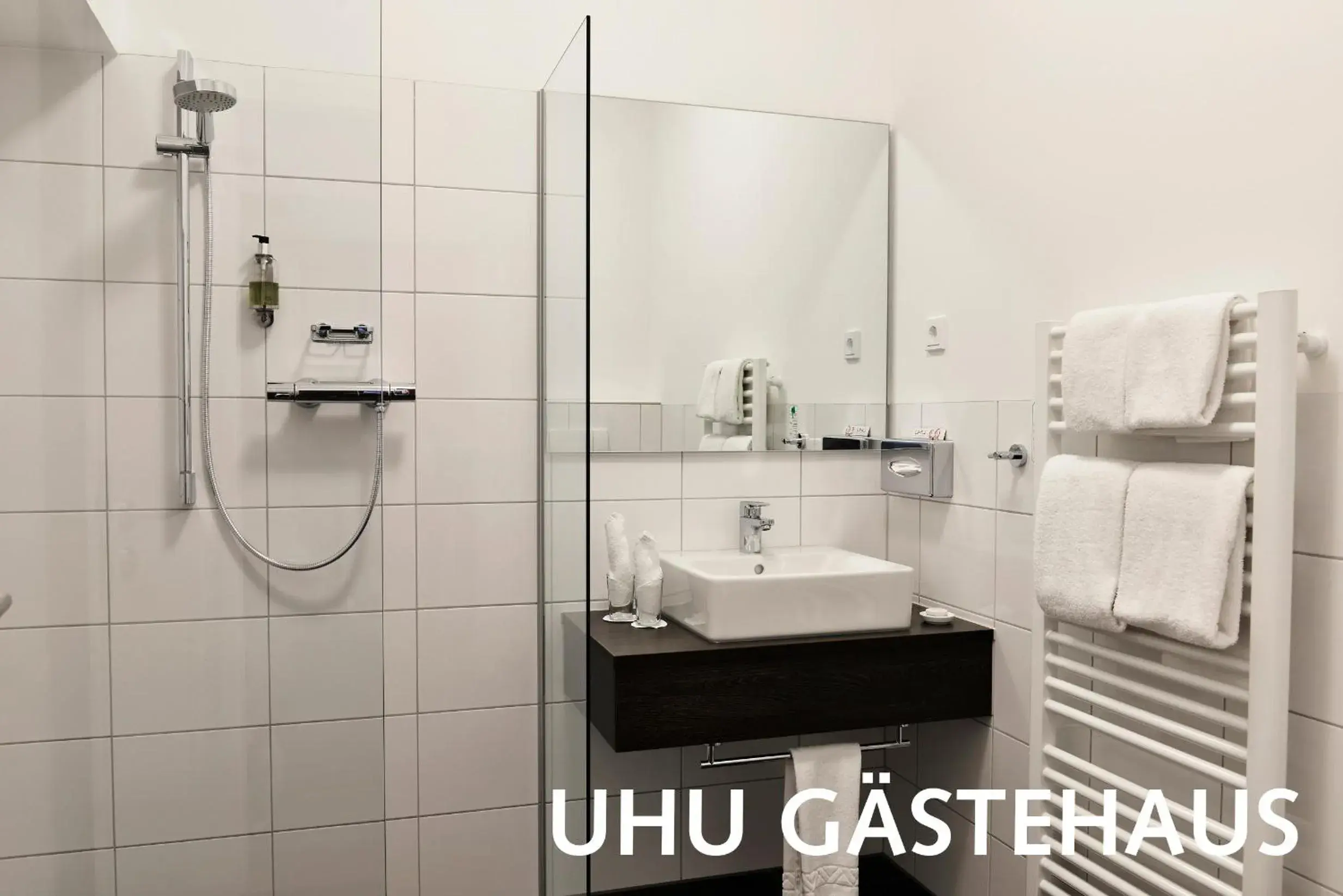 Bathroom in Hotel Uhu Garni - Superior