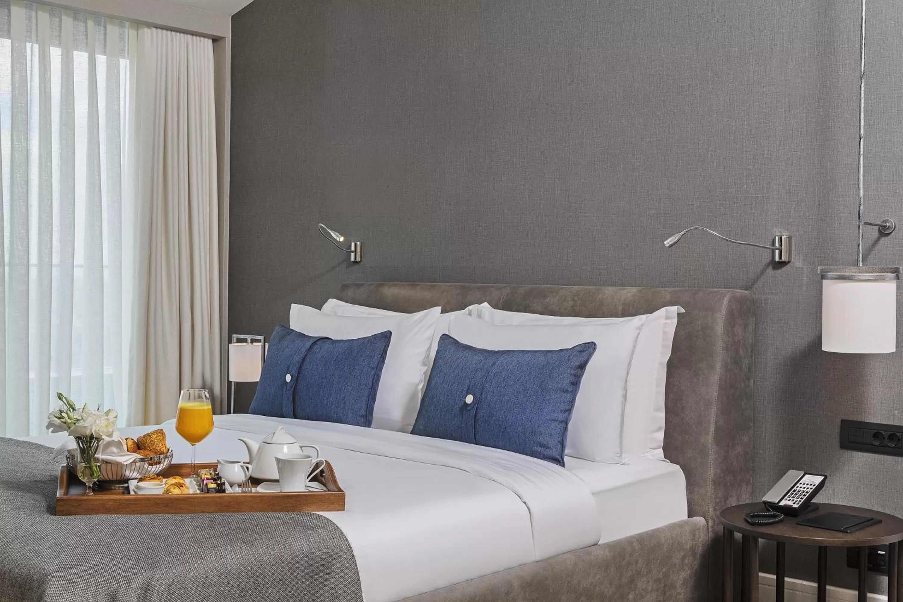 Photo of the whole room, Bed in Arts Hotel Harbiye - Special Class