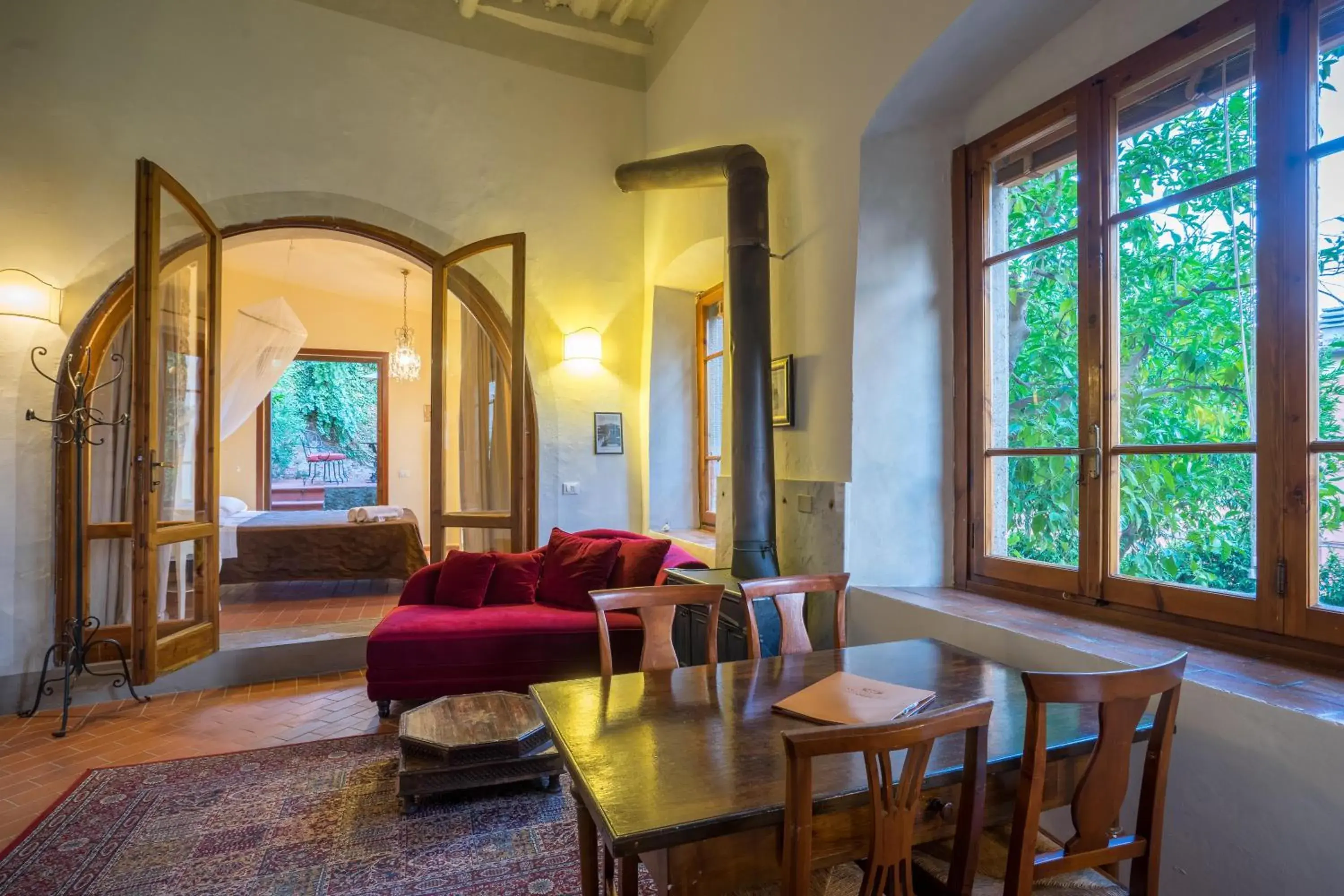 Living room, Lounge/Bar in Hotel Villa Sermolli