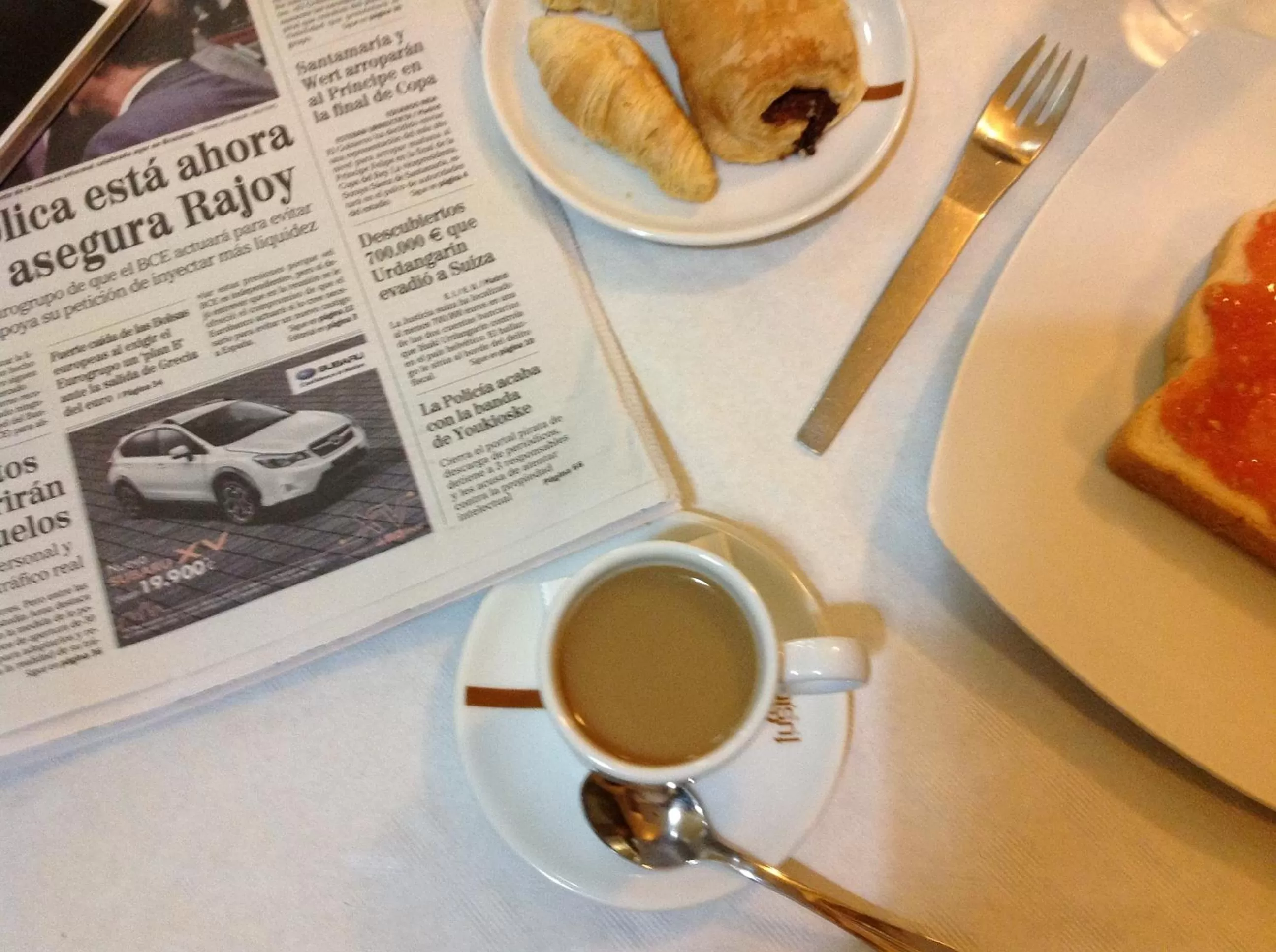 Food and drinks in Hotel Puerta de Ocaña
