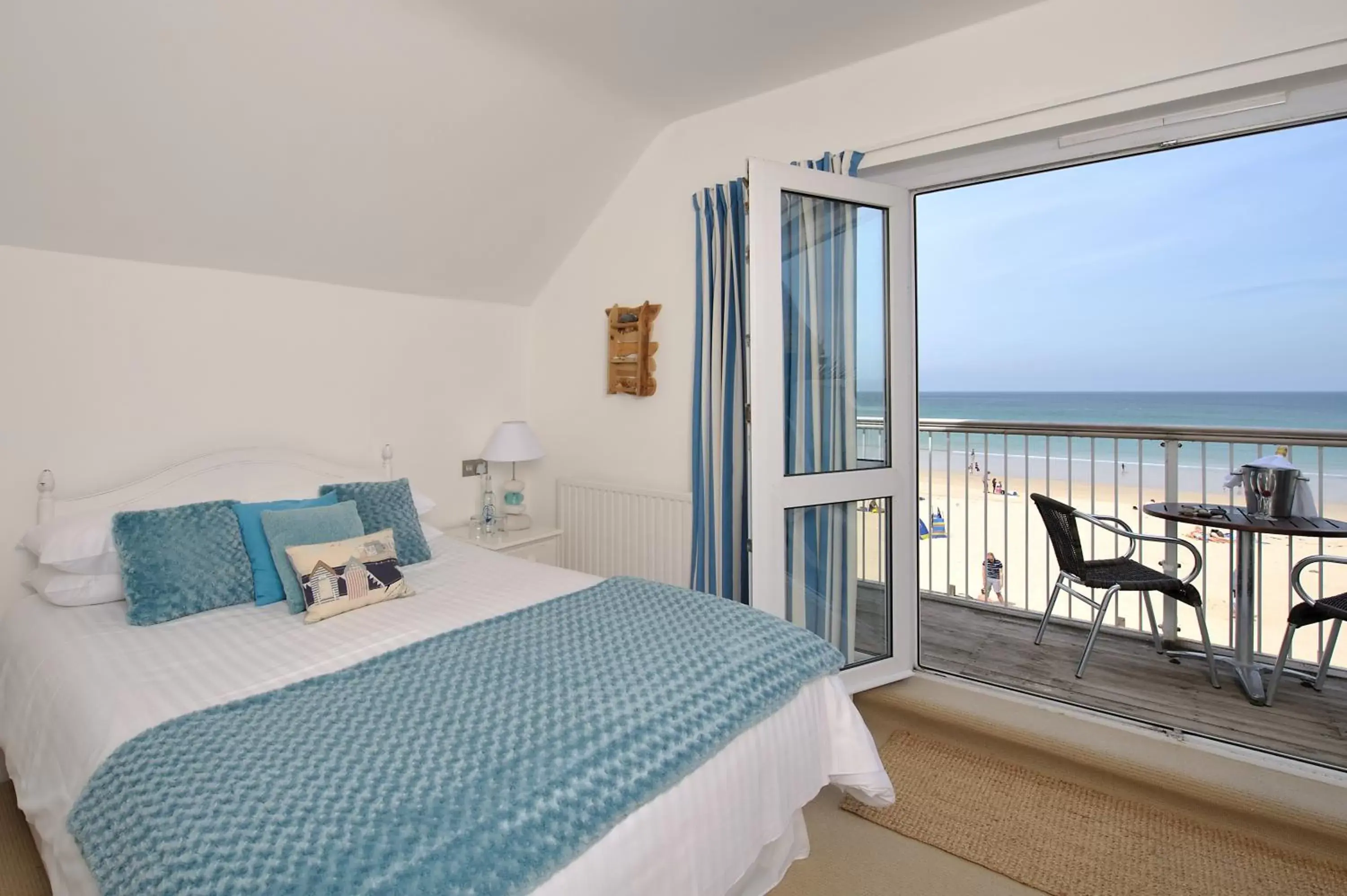 Balcony/Terrace, Bed in Carbis Bay and Spa Hotel