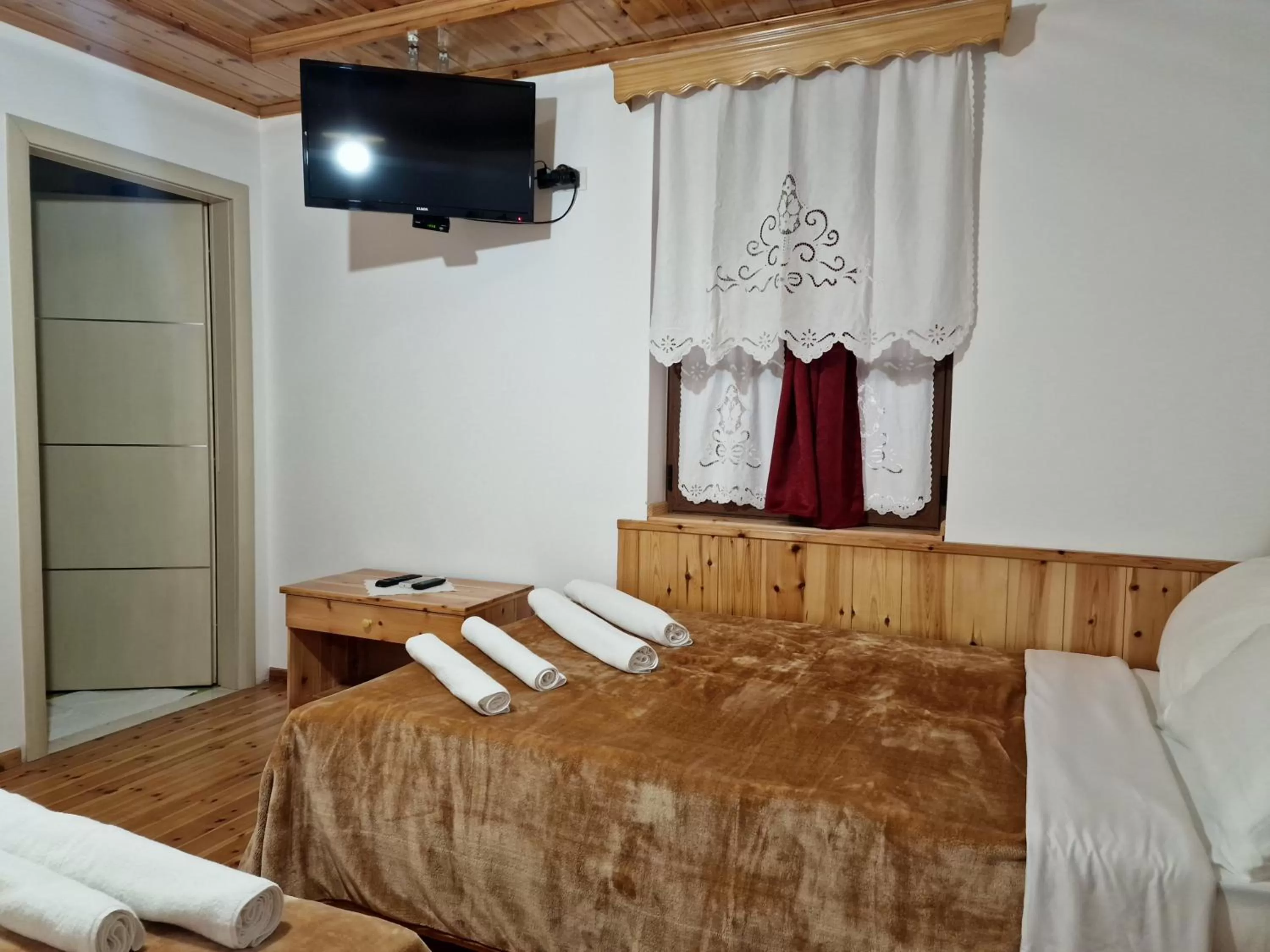 TV and multimedia in Hotel Domino