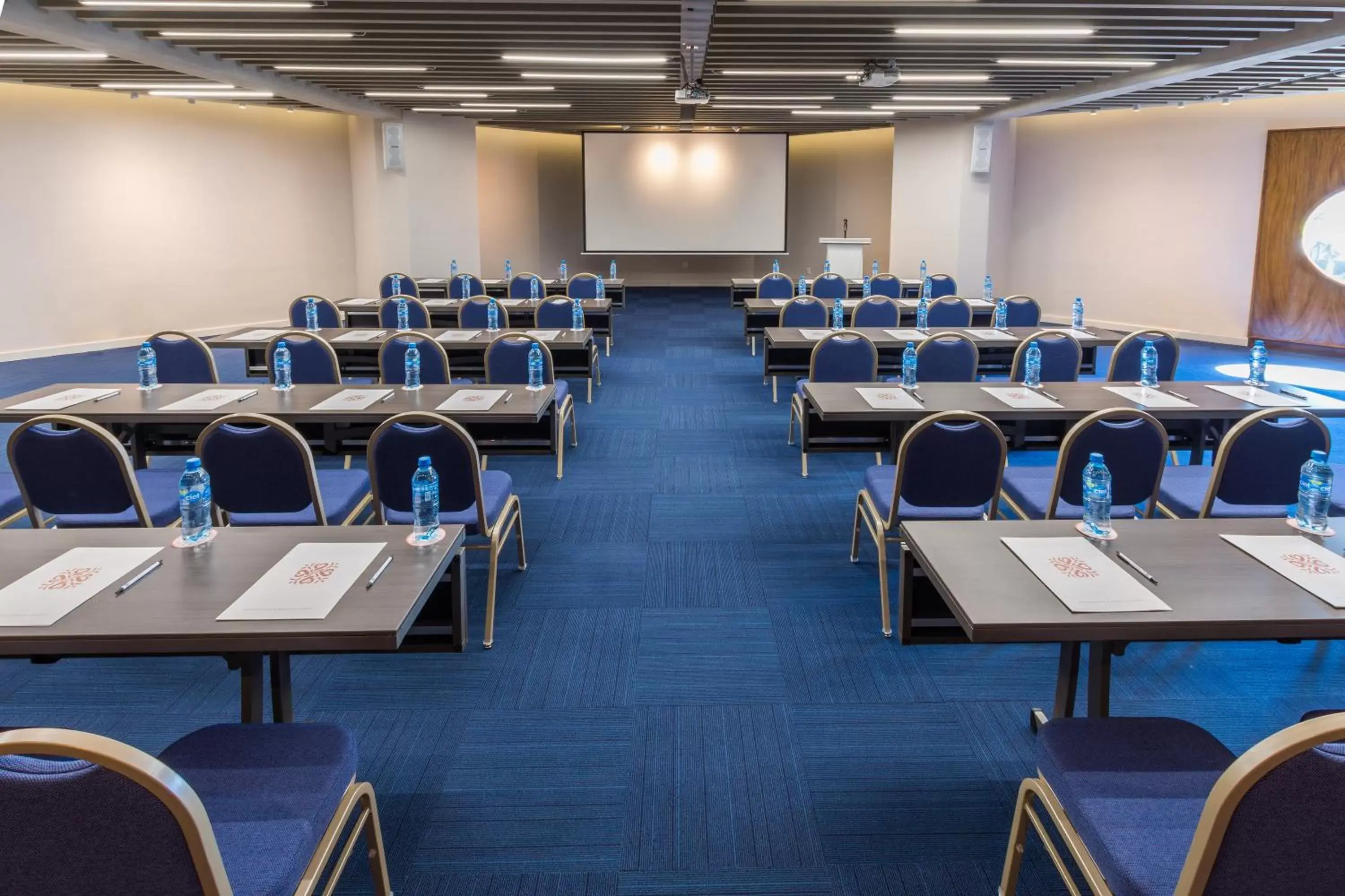 Meeting/conference room in Buenaventura Grand Hotel & Great Moments - All Inclusive