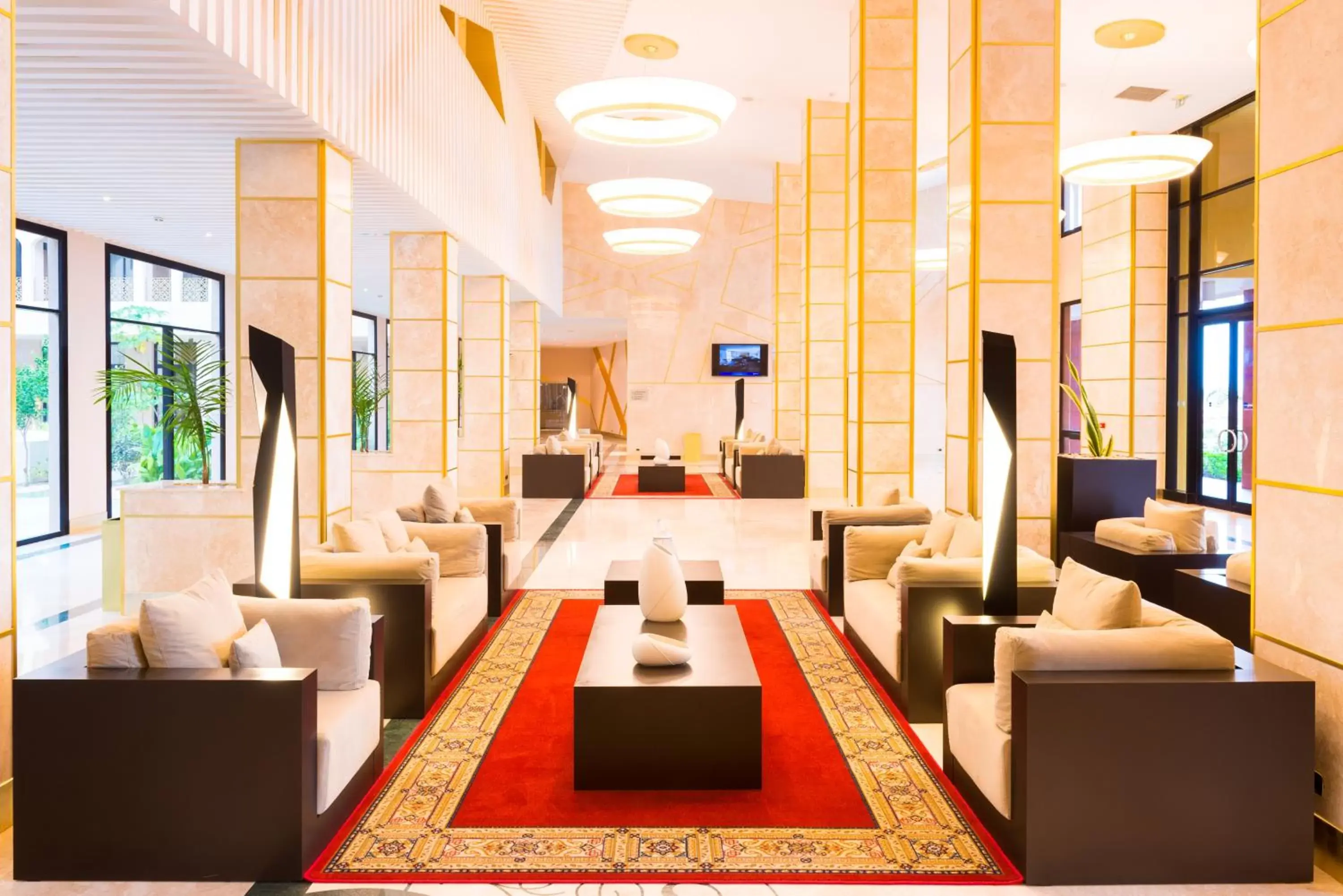 Lobby or reception, Lounge/Bar in Radisson Blu Hotel N'Djamena