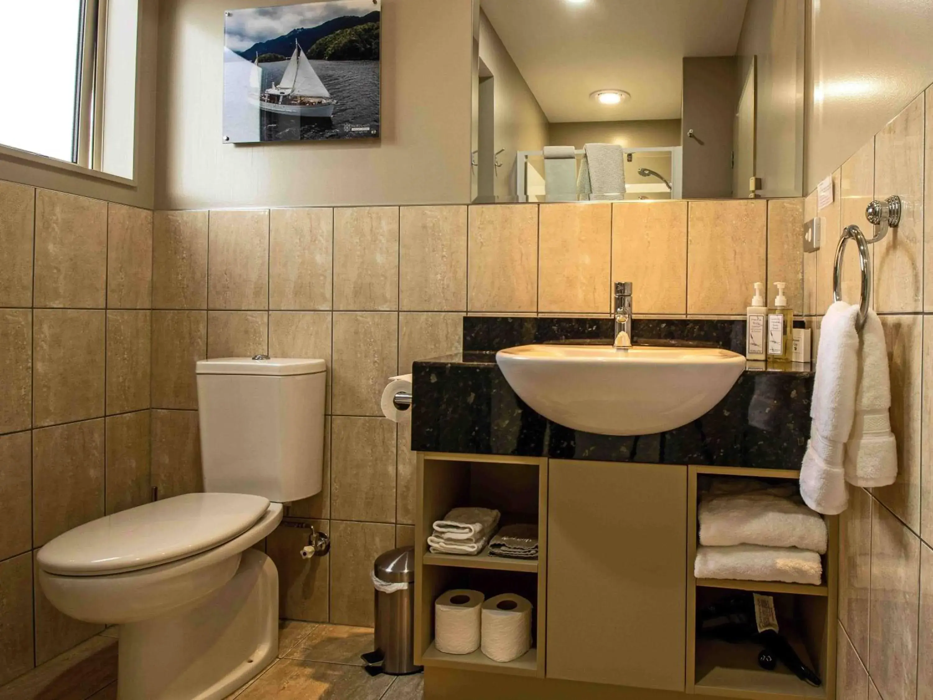 Bathroom in Blue Ridge Bed & Breakfast