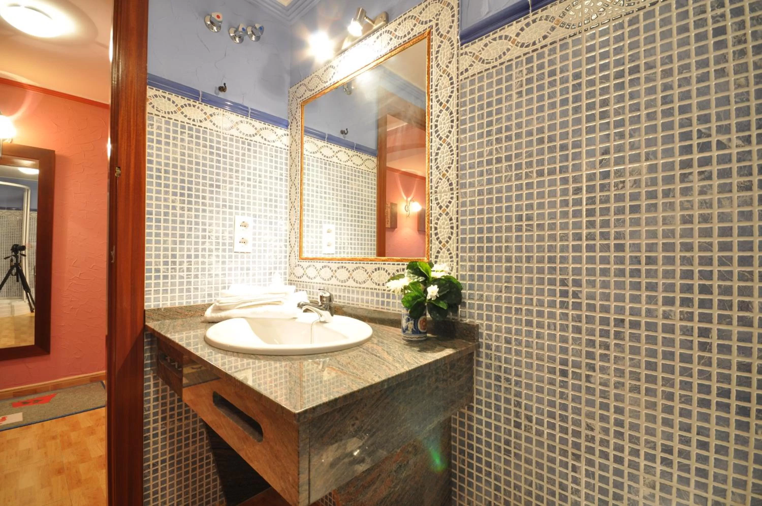 Toilet in Unique Hotel Apartments