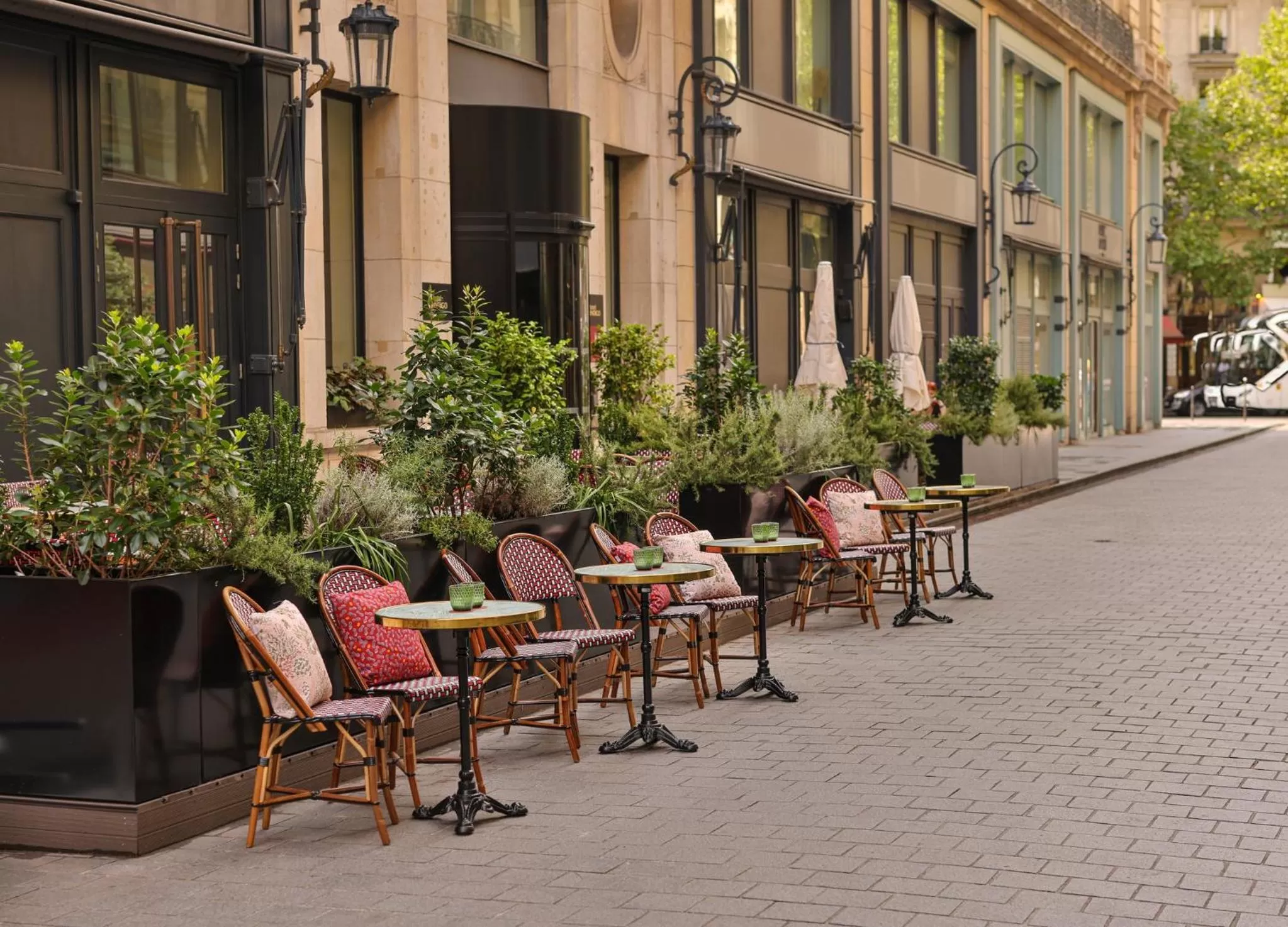 Restaurant/places to eat in Hotel Indigo Paris - Opera by IHG