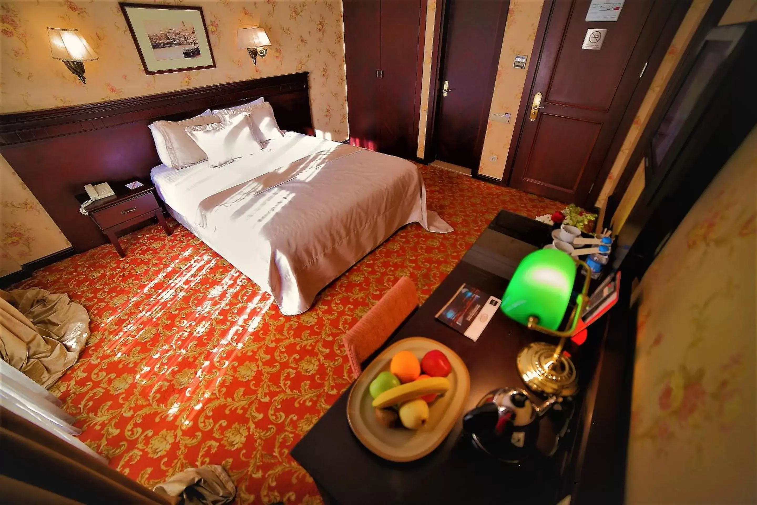 Bedroom, Bed in Pera Rose Hotel