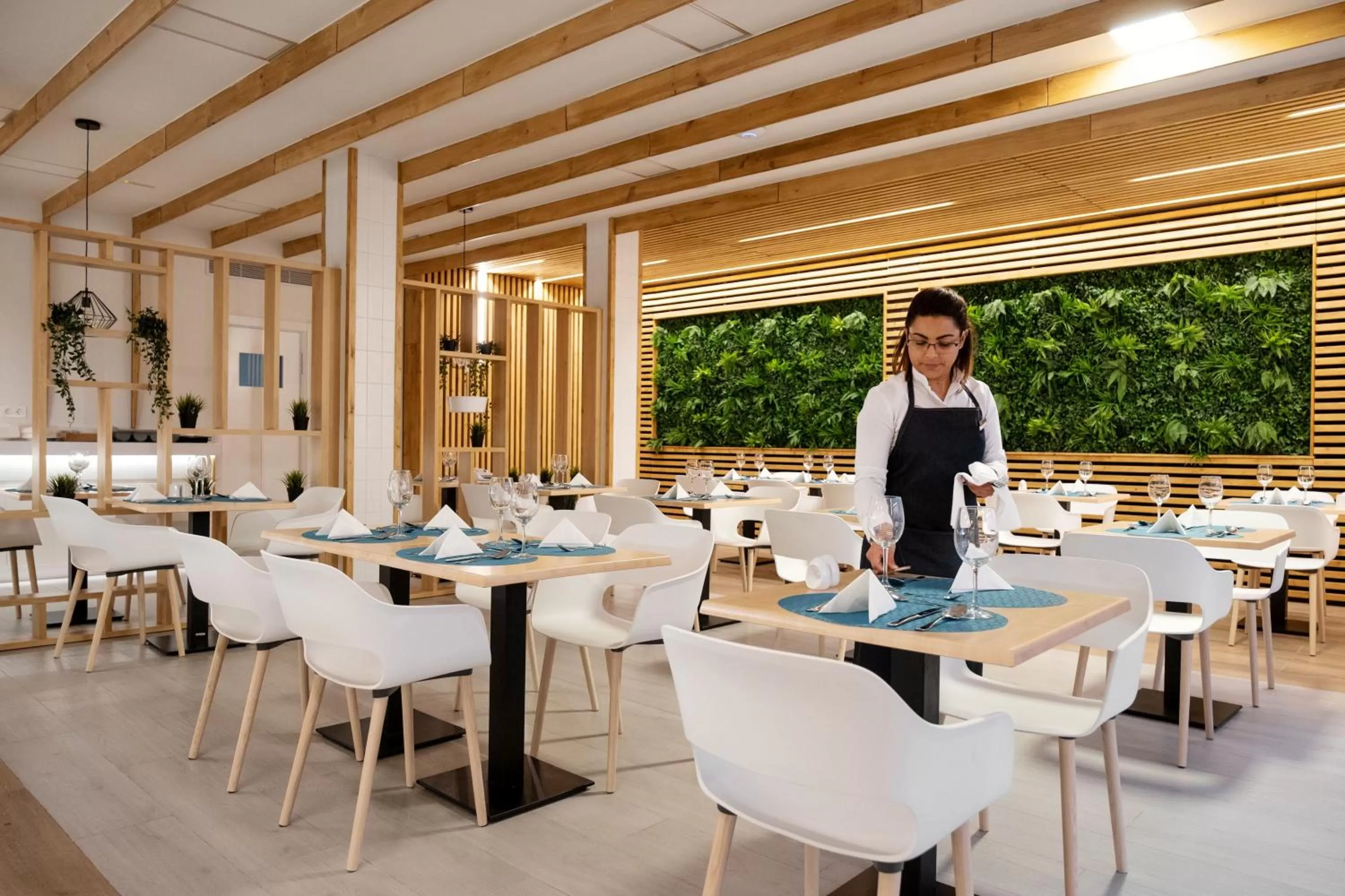 Restaurant/places to eat in Playa Park Zensation