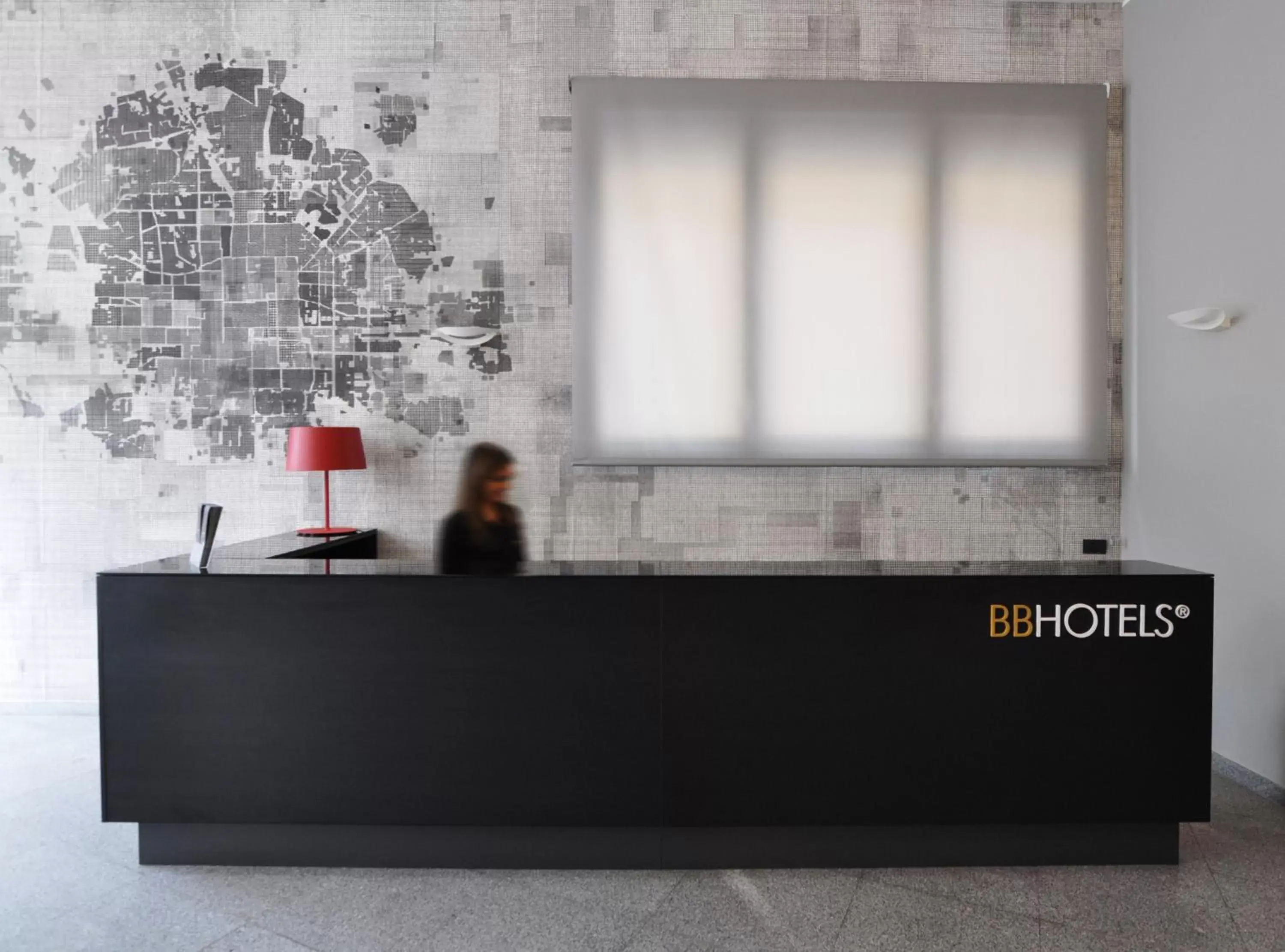 Lobby or reception in BB Hotels Aparthotel Isola