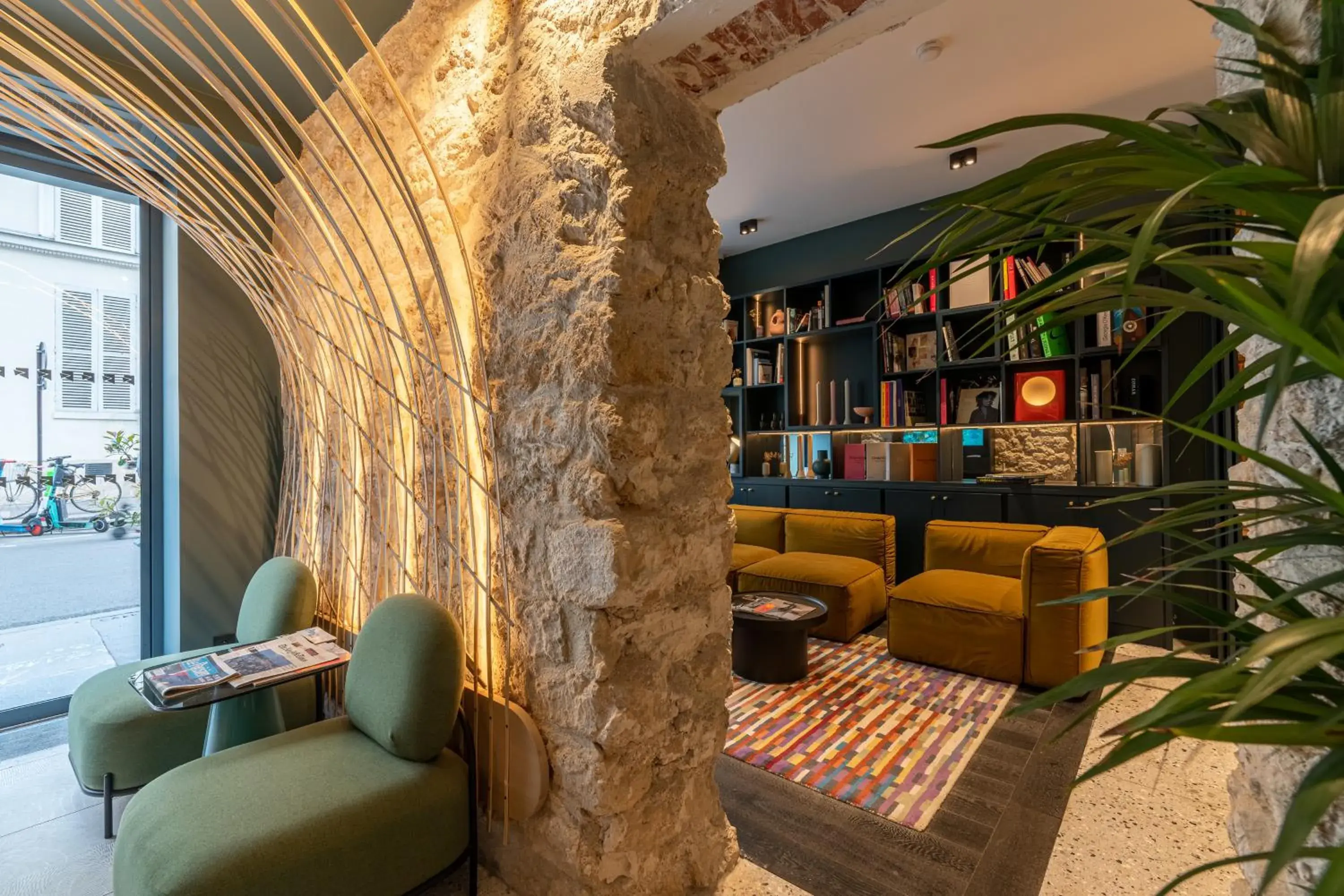 Living room in Hôtel Amoi Paris Living room in Hôtel Amoi Paris