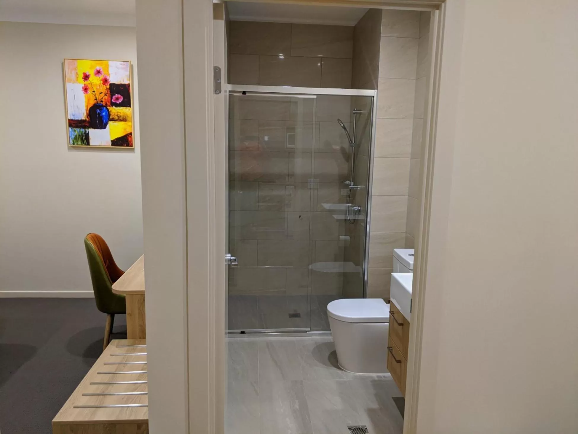 The Windsor, Hotel Rooms & Apartments