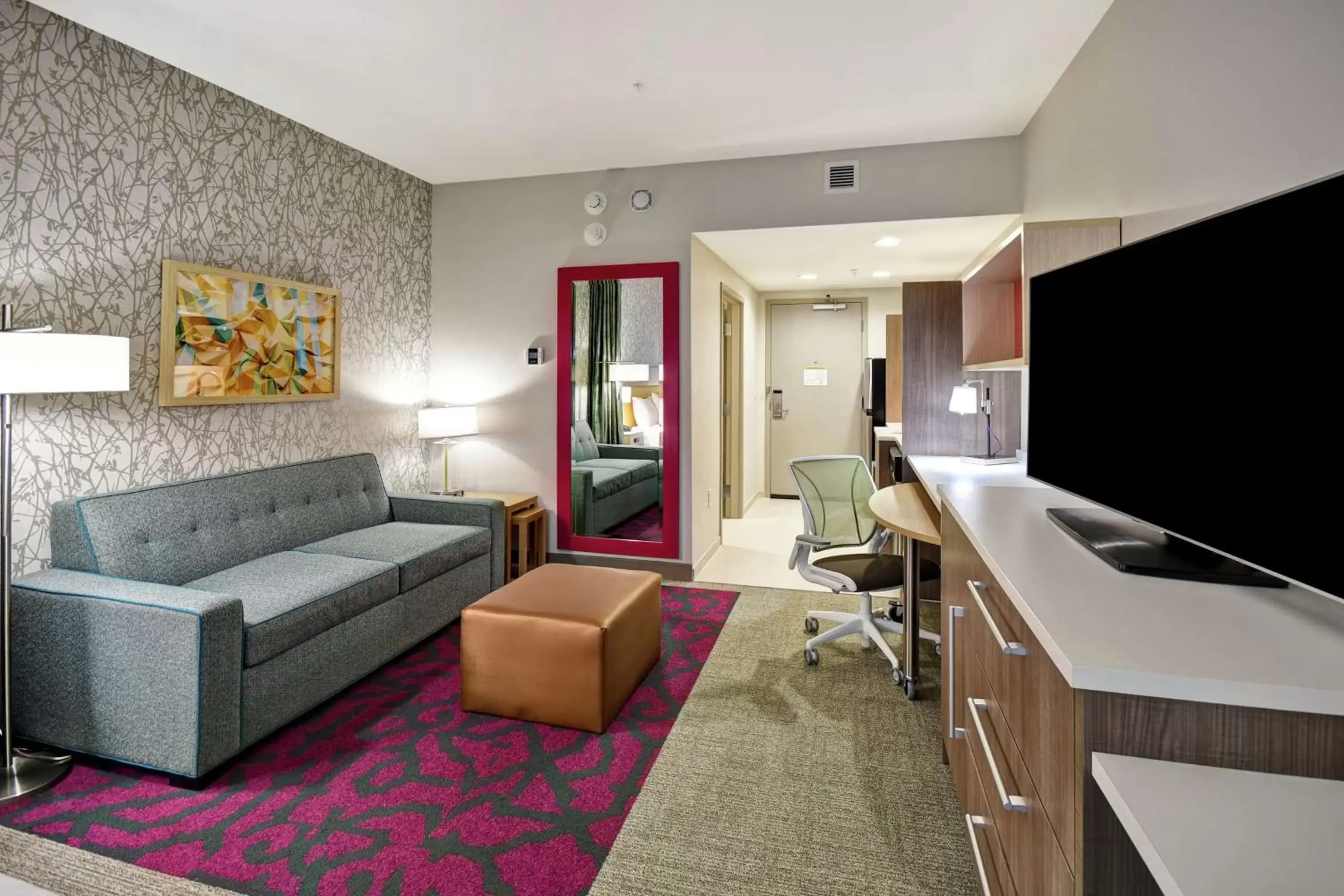 Bedroom, Seating Area in Home2 Suites By Hilton Frankfort