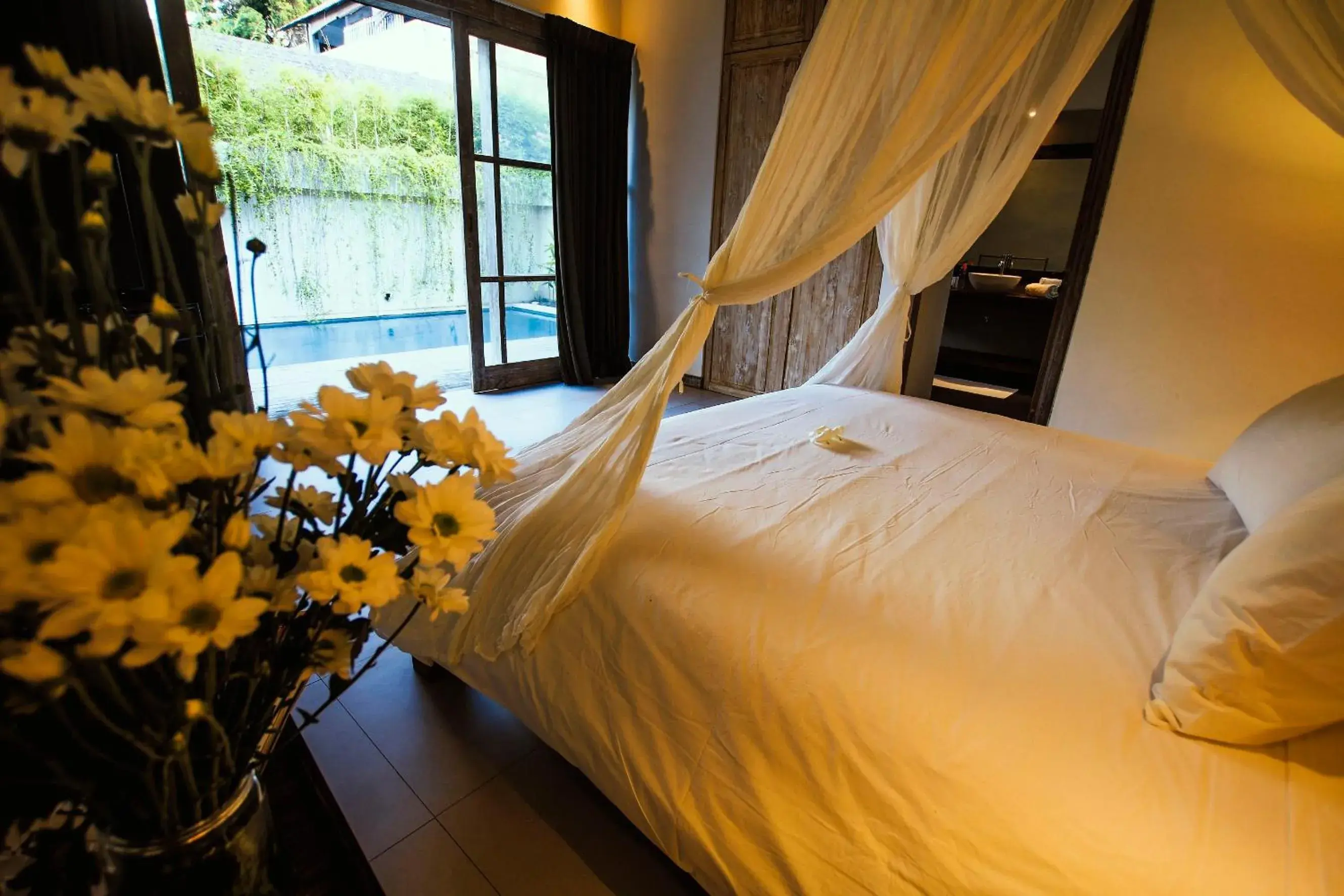 Bedroom, Bed in The Decks Bali