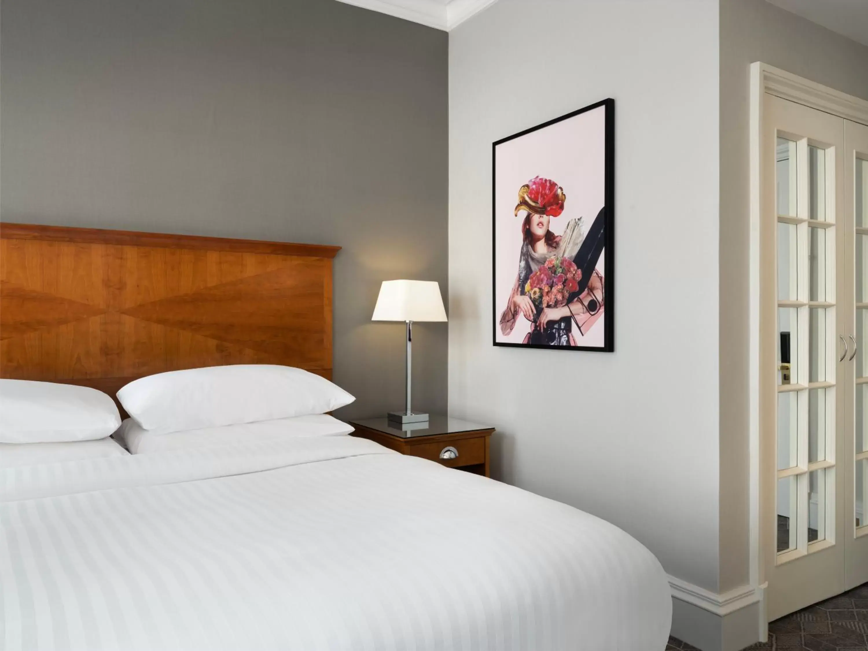 Bedroom, Bed in Delta Hotels by Marriott Birmingham