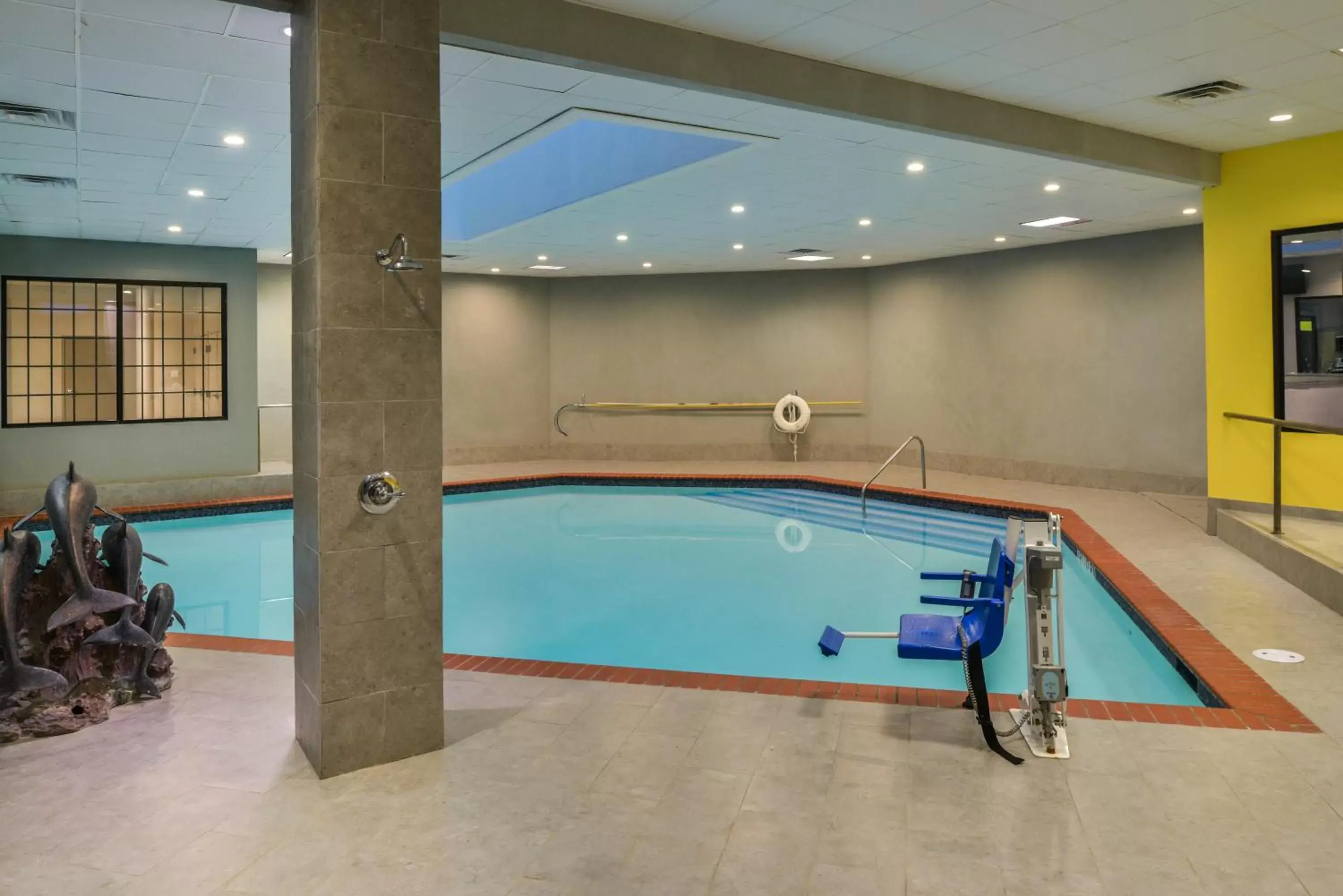 Swimming pool in Holiday Inn Richardson, an IHG Hotel