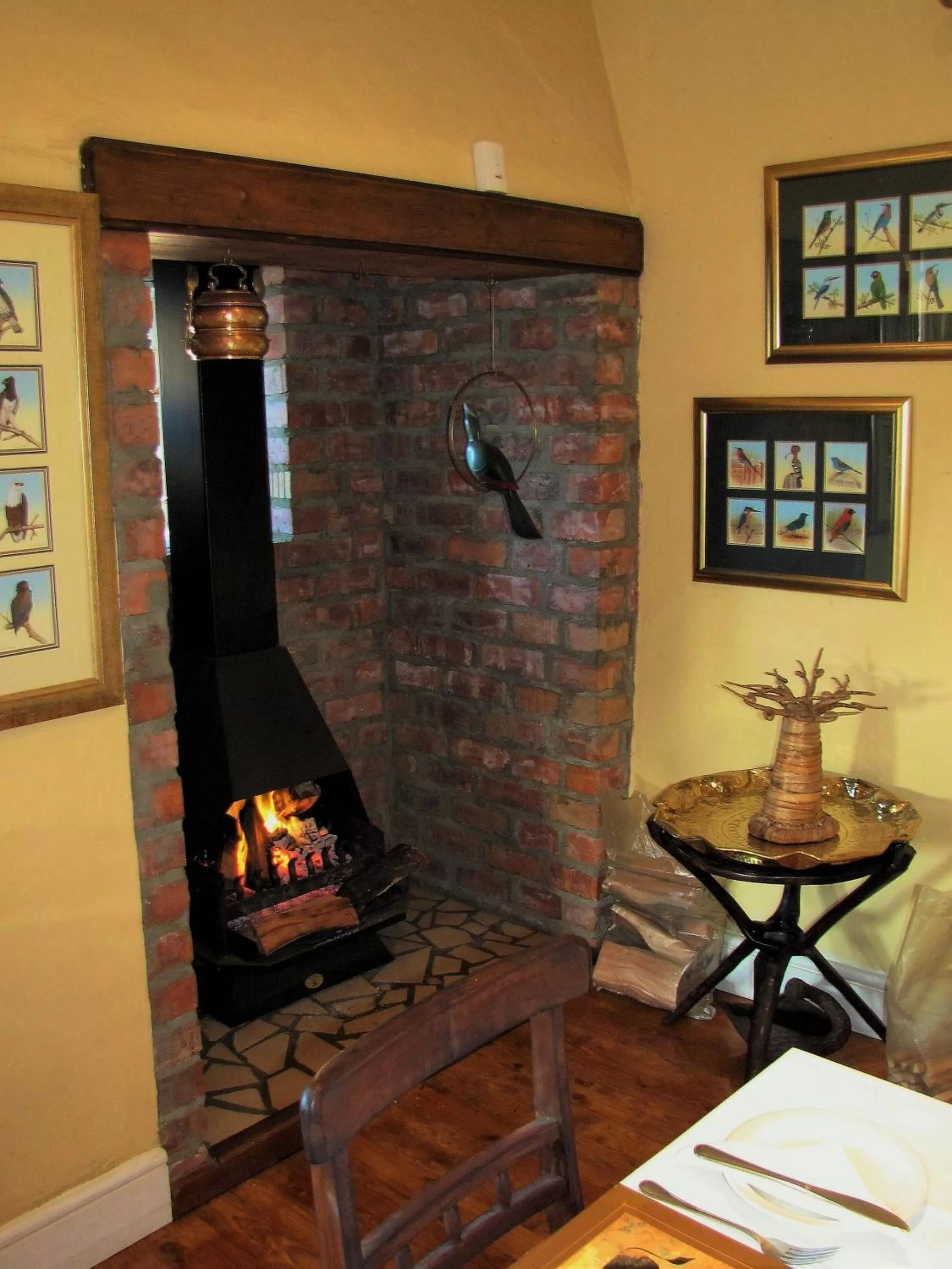 Dining area in Squirrels Corner