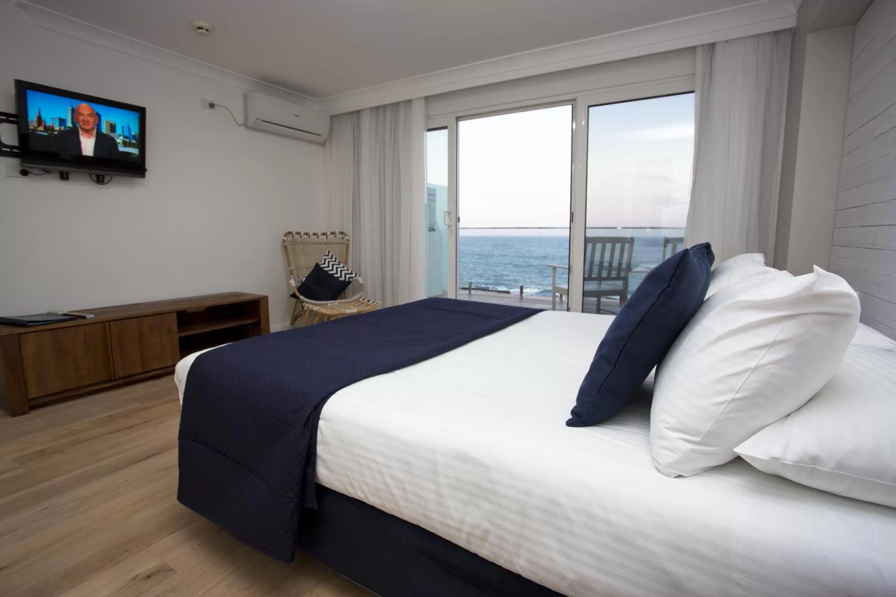 Day, Bed in Ocean Front Motel