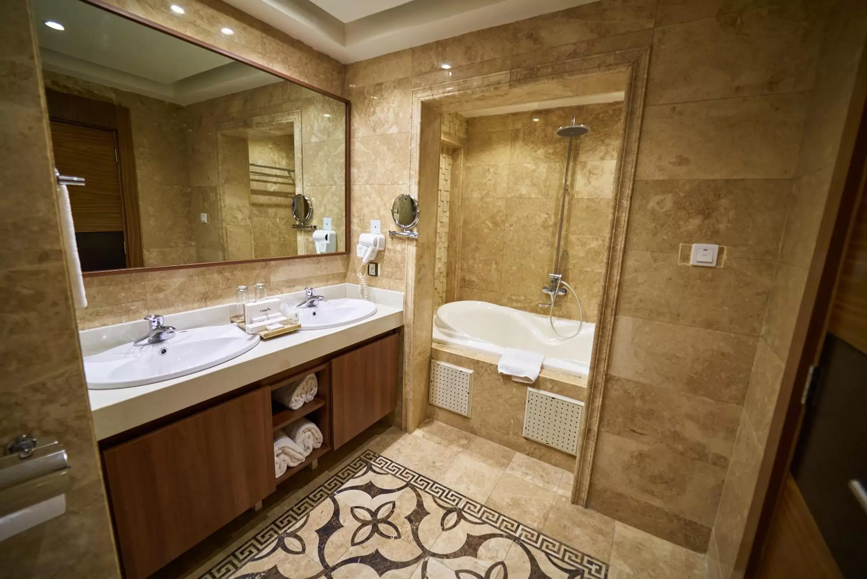 Bathroom in The Lilygate Lagos