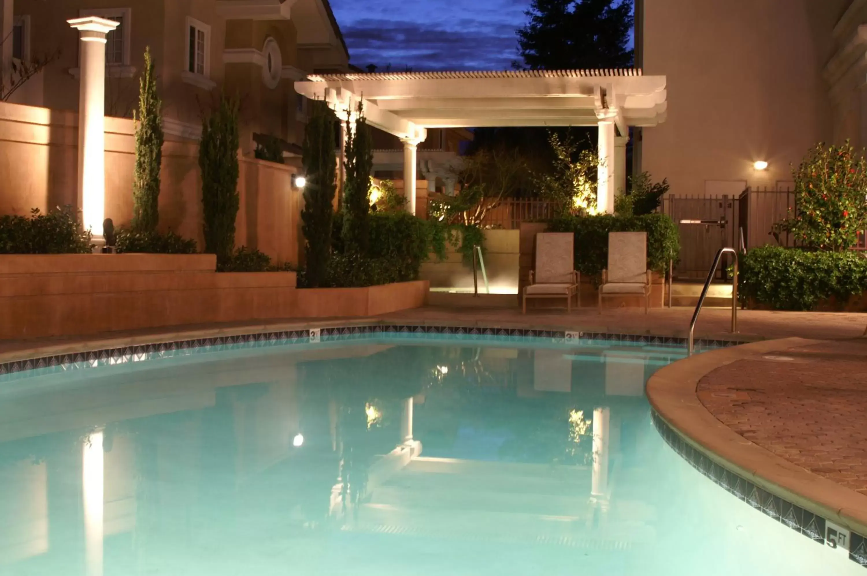 Swimming Pool in Grand Hotel