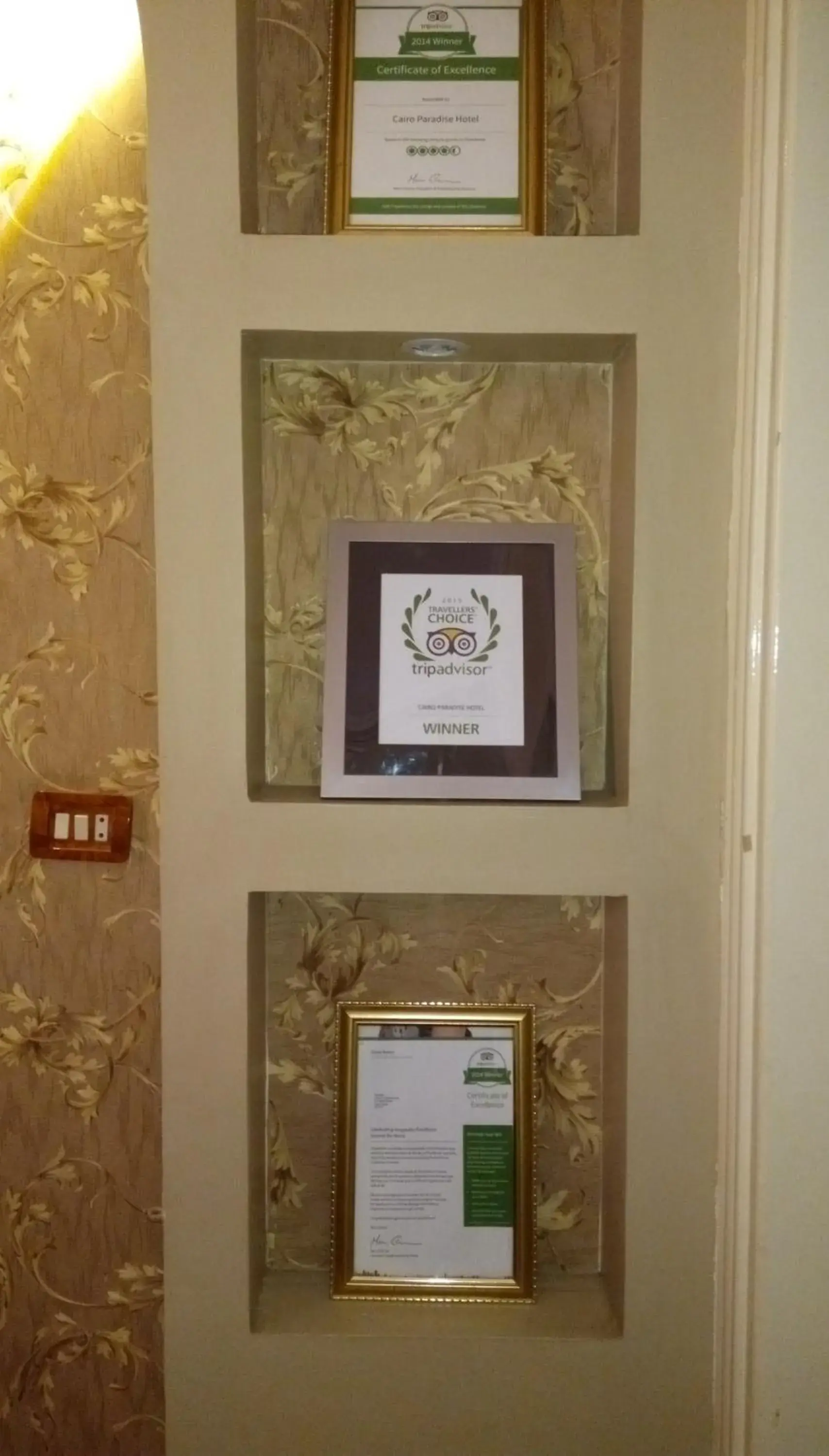 Logo/Certificate/Sign in Cairo Paradise Hotel