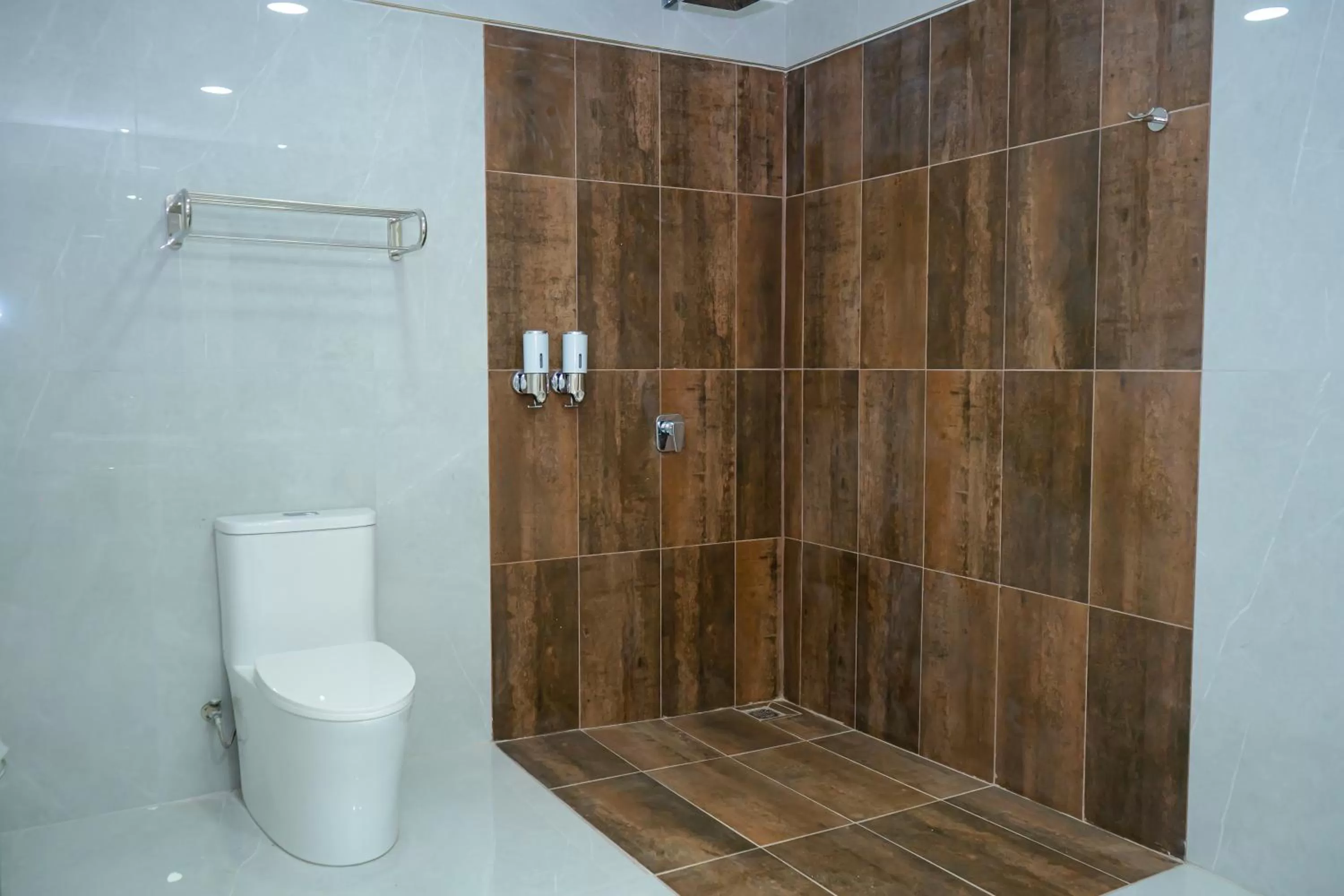 Toilet in Hotel Zima