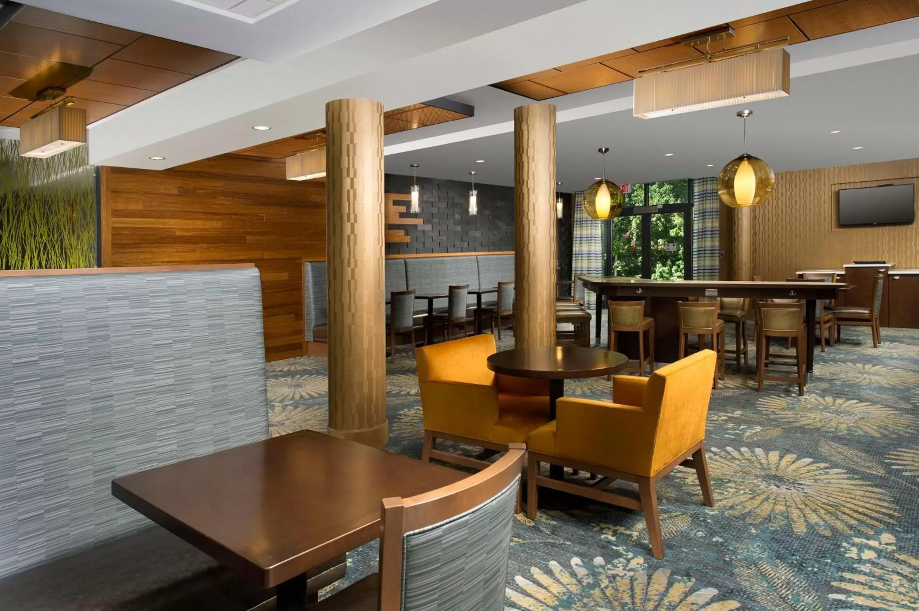 Breakfast, Lounge/Bar in Homewood Suites by Hilton Gaithersburg/Washington, DC North