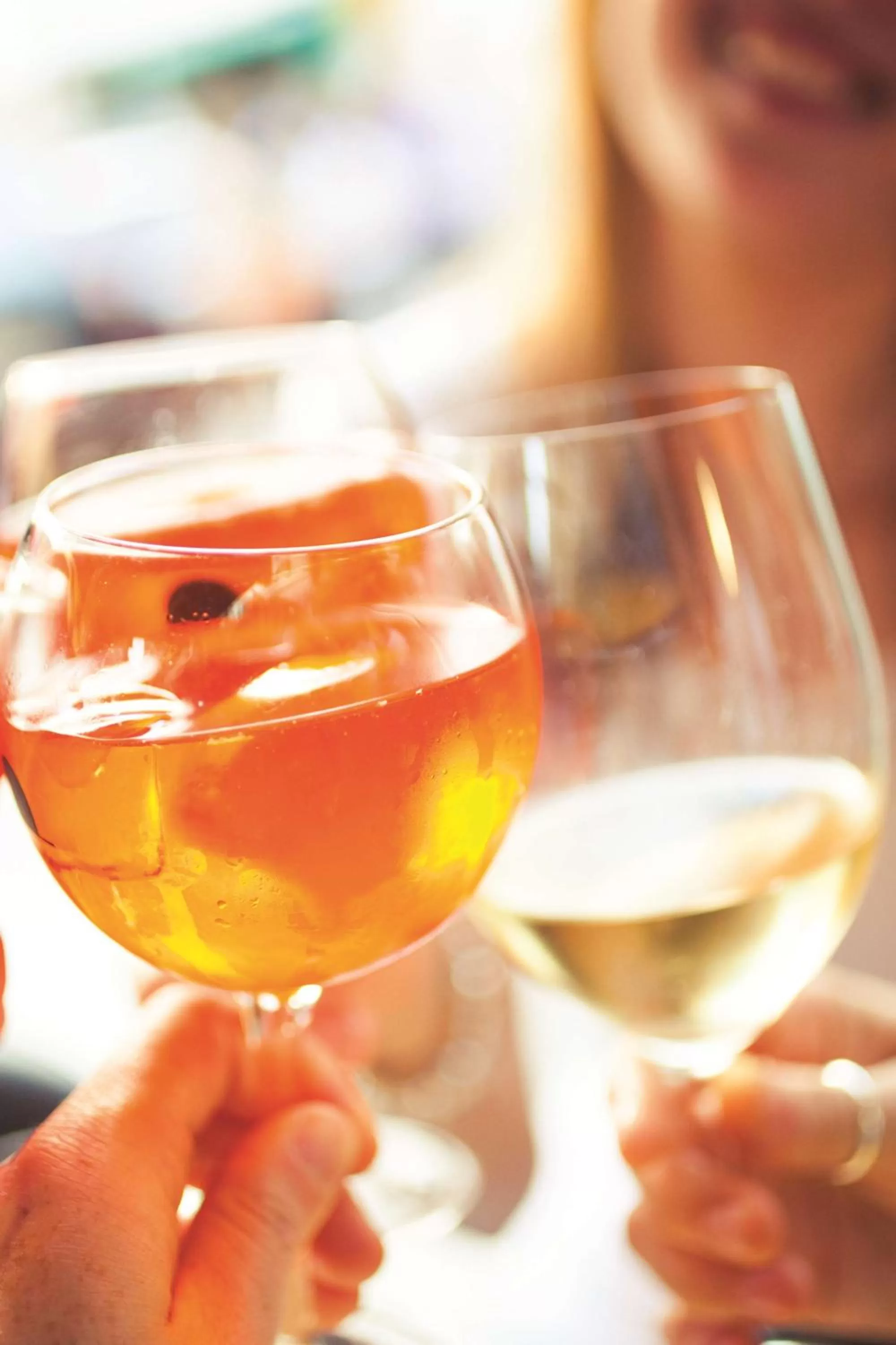 Restaurant/places to eat in Embassy Suites by Hilton Akron Canton Airport