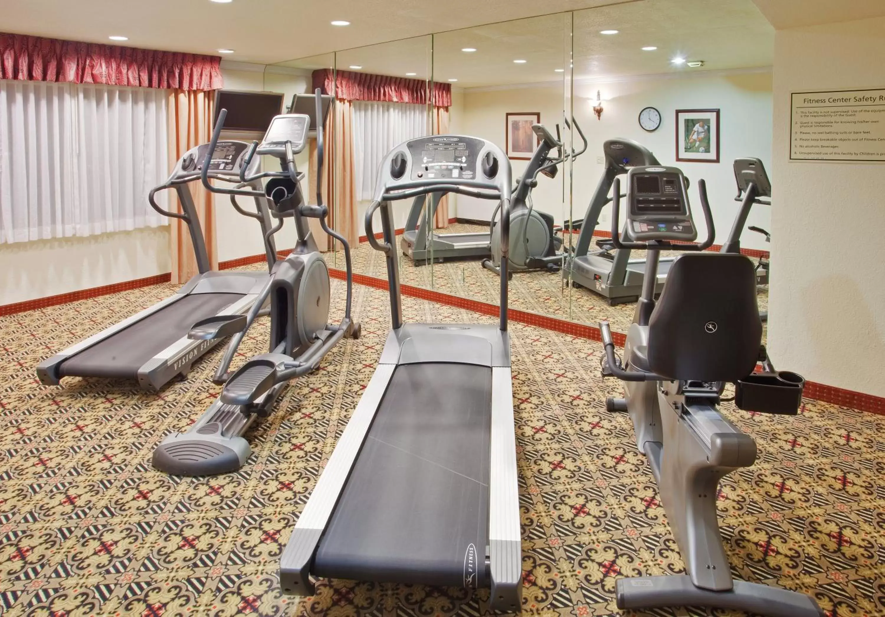 Fitness centre/facilities, Fitness Center/Facilities in Holiday Inn Rancho Cordova - Northeast Sacramento, an IHG Hotel