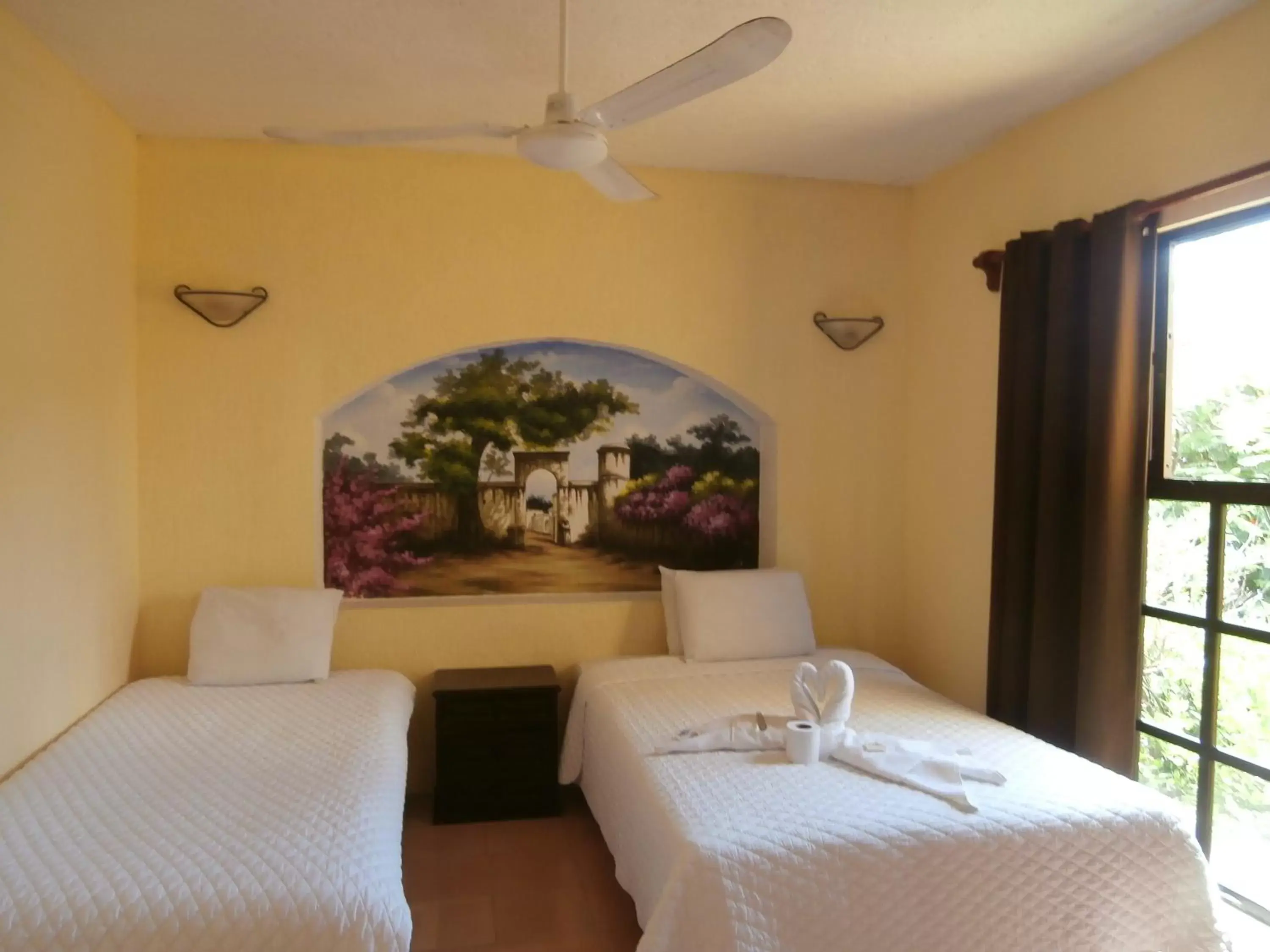 Bedroom, Bed in Hotel Hacienda Cancun