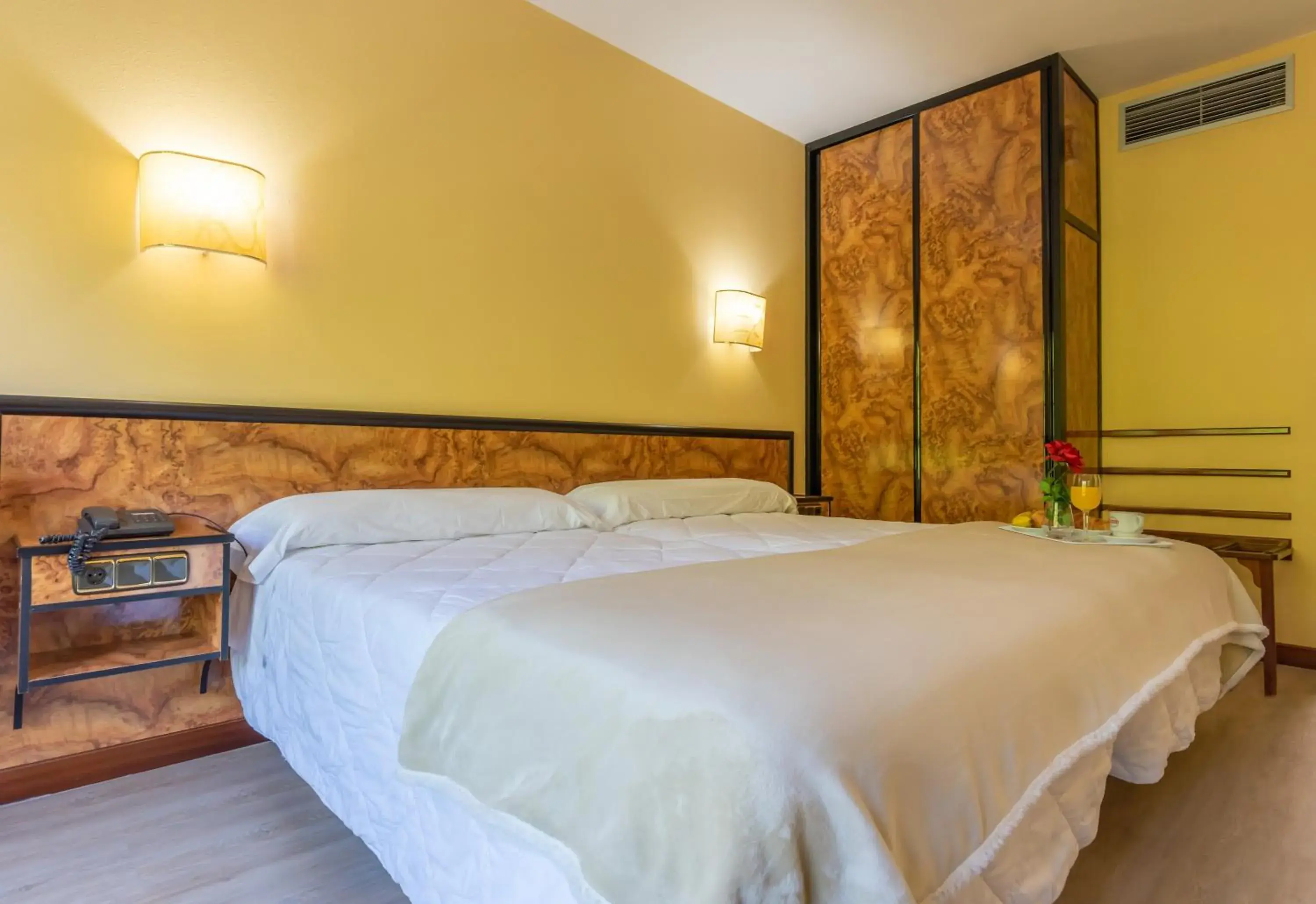 Bed in Hotel Castro