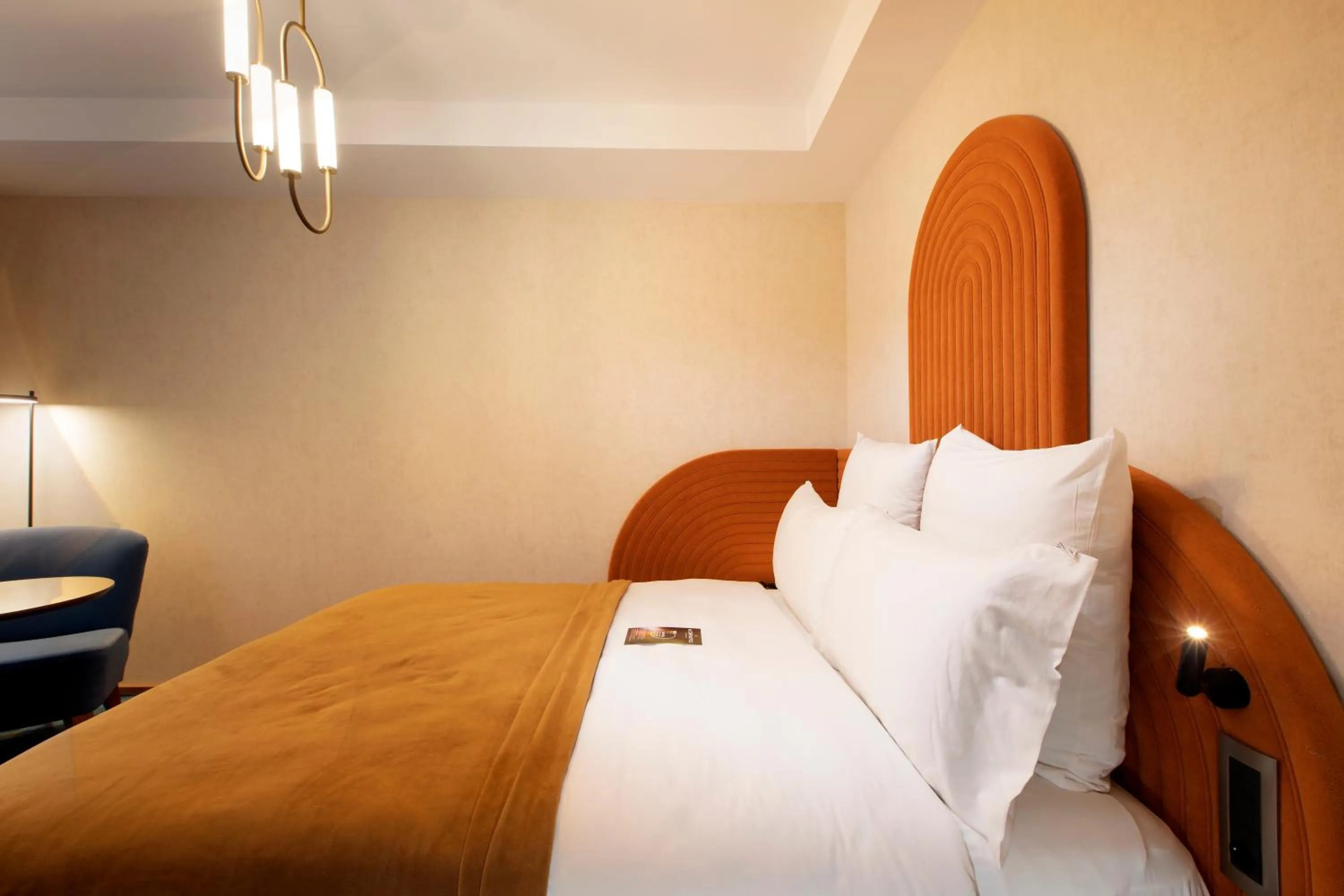 Bed in Mercure Istanbul Bakirkoy