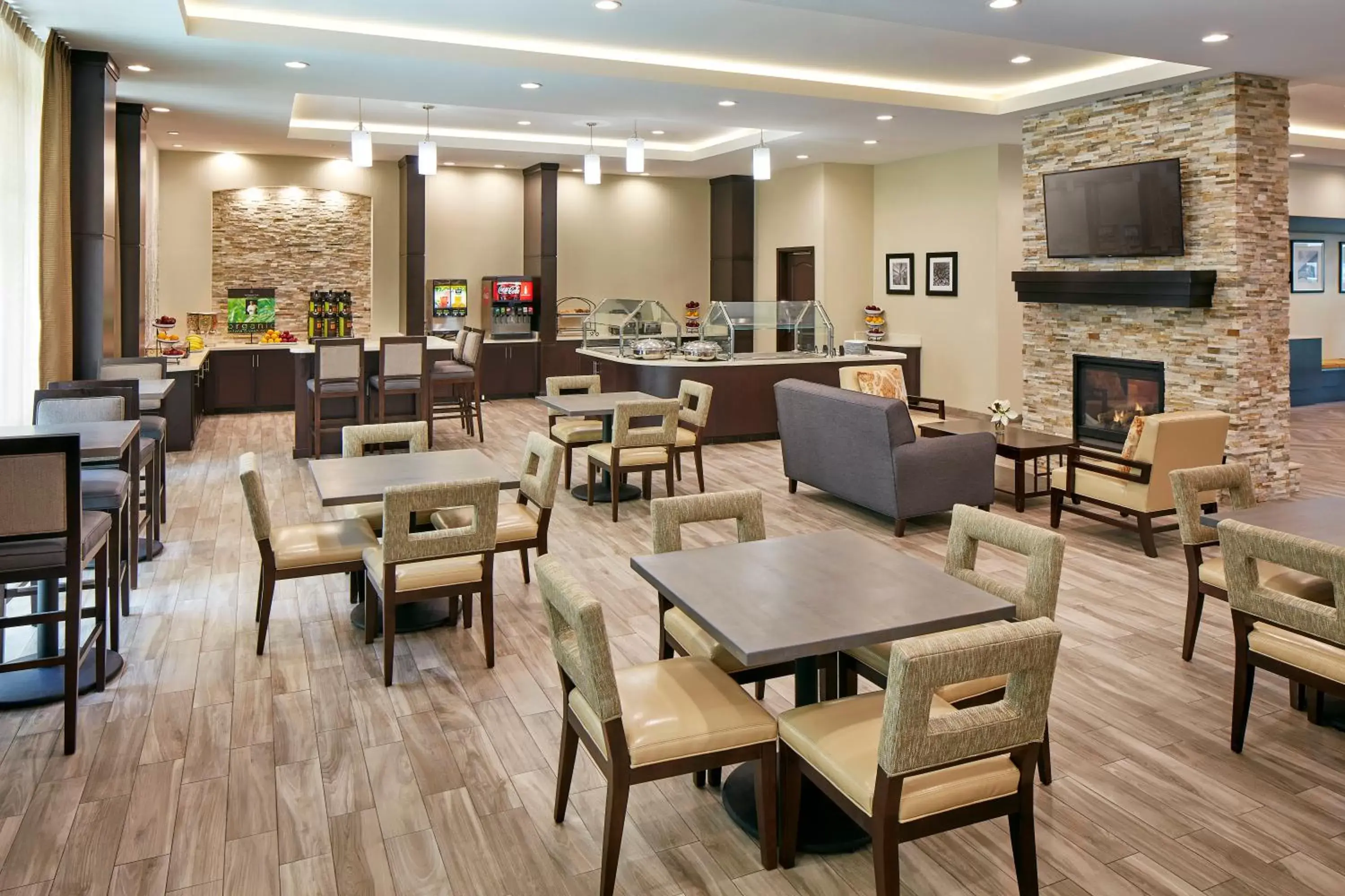 Breakfast, Restaurant/Places to Eat in Staybridge Suites Anaheim At The Park, an IHG Hotel