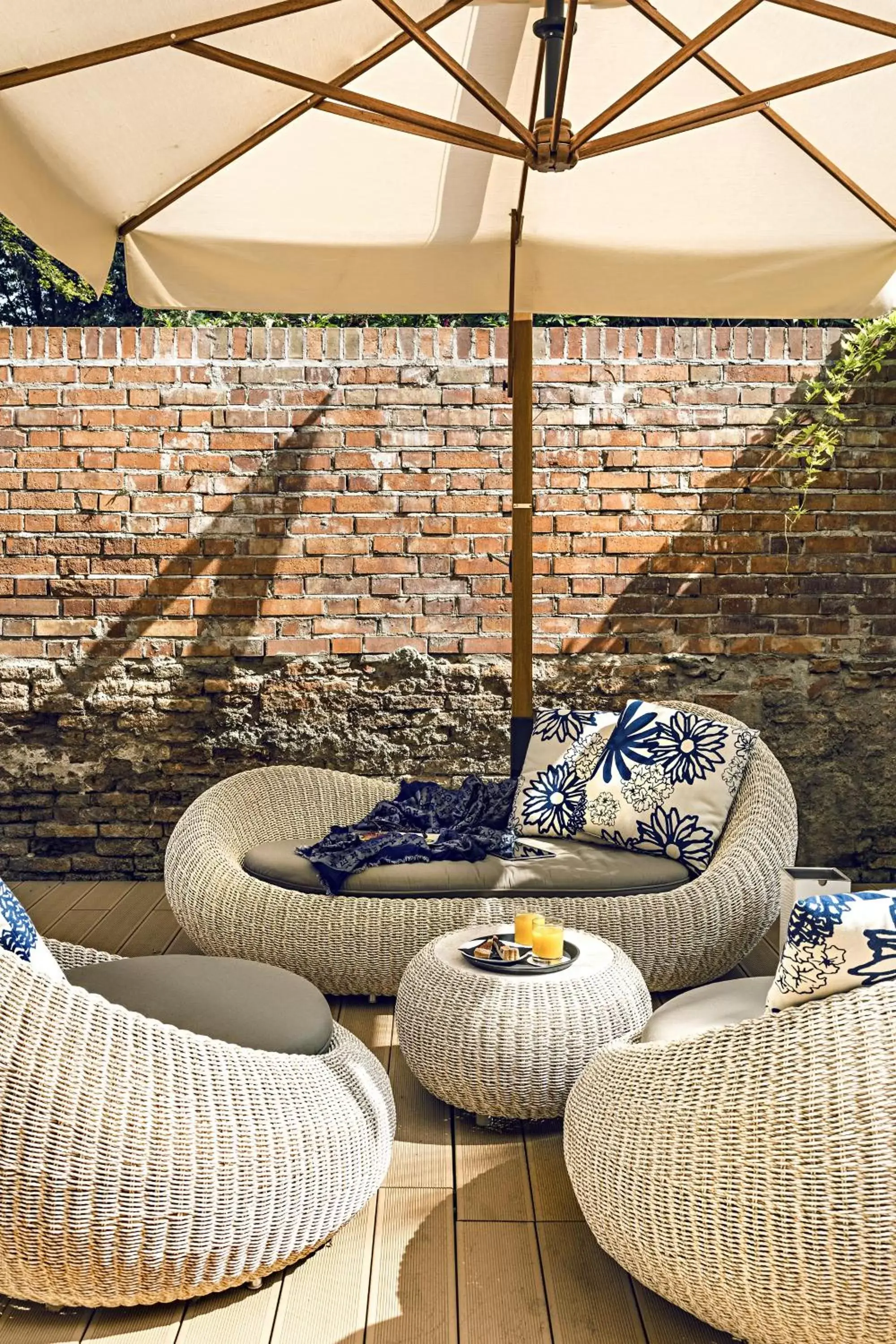 Garden, Seating Area in Venice Times Hotel