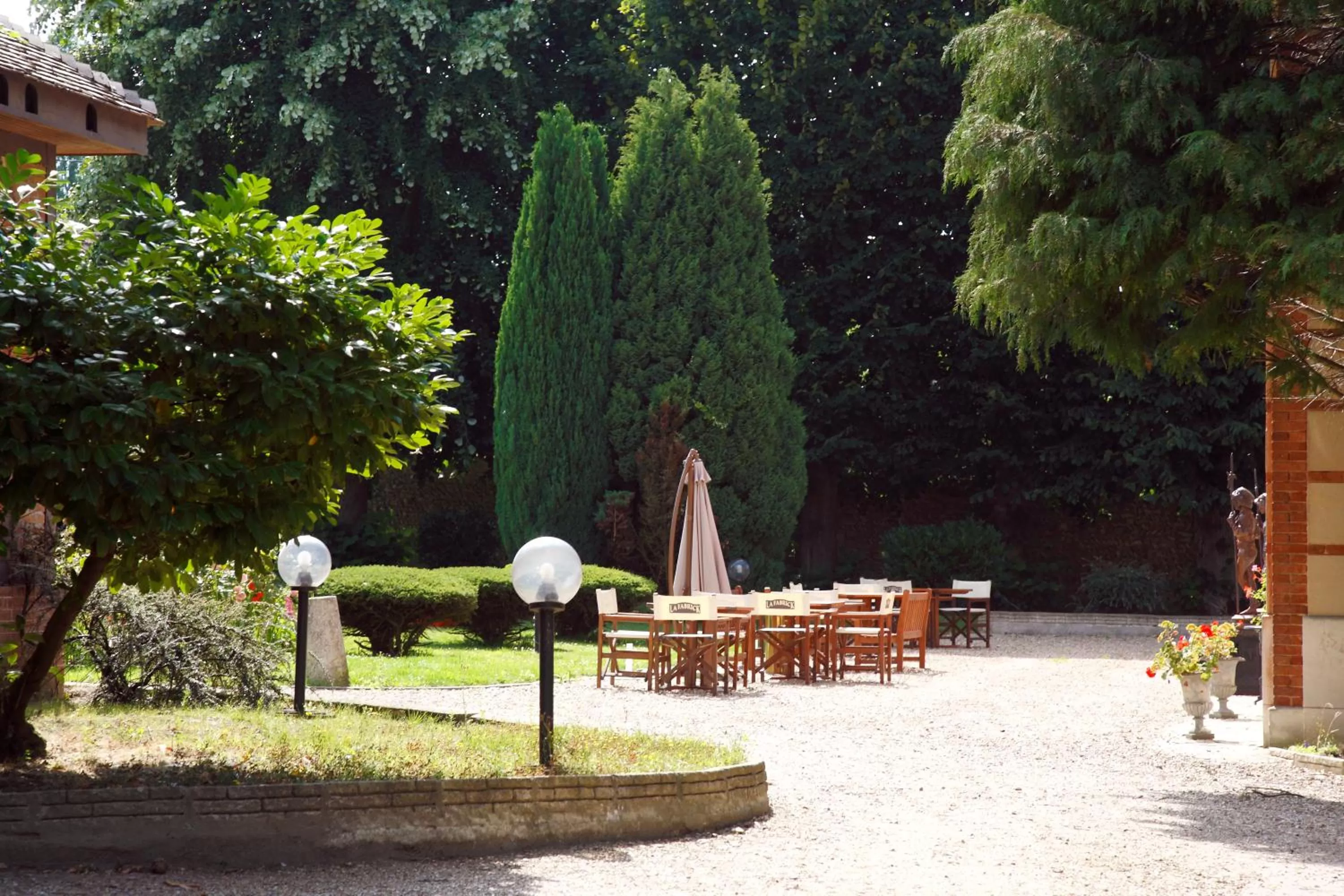 Patio in Château Corneille