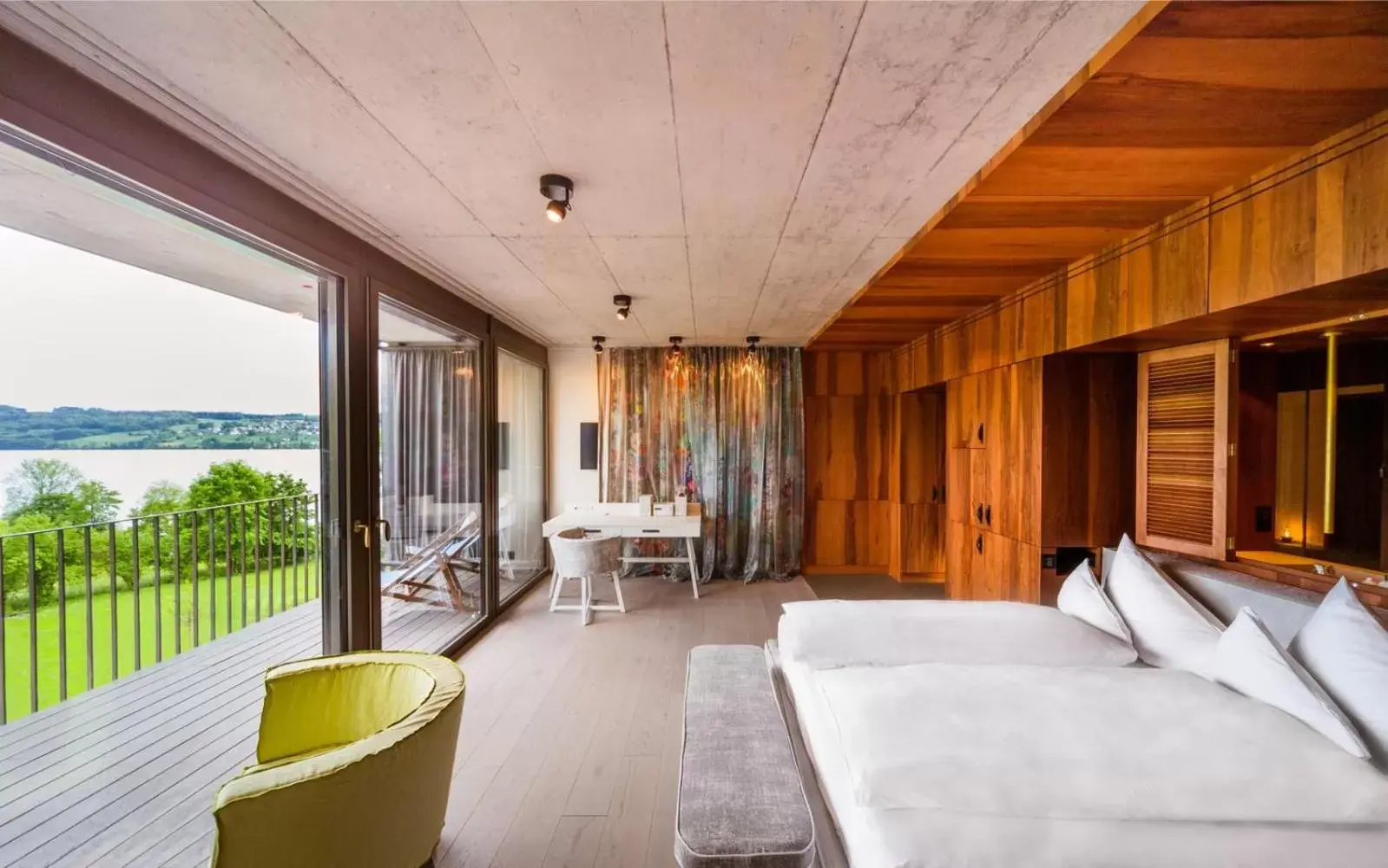 Bedroom, Bed in Seerose Resort & Spa Bedroom, Bed in Seerose Resort & Spa