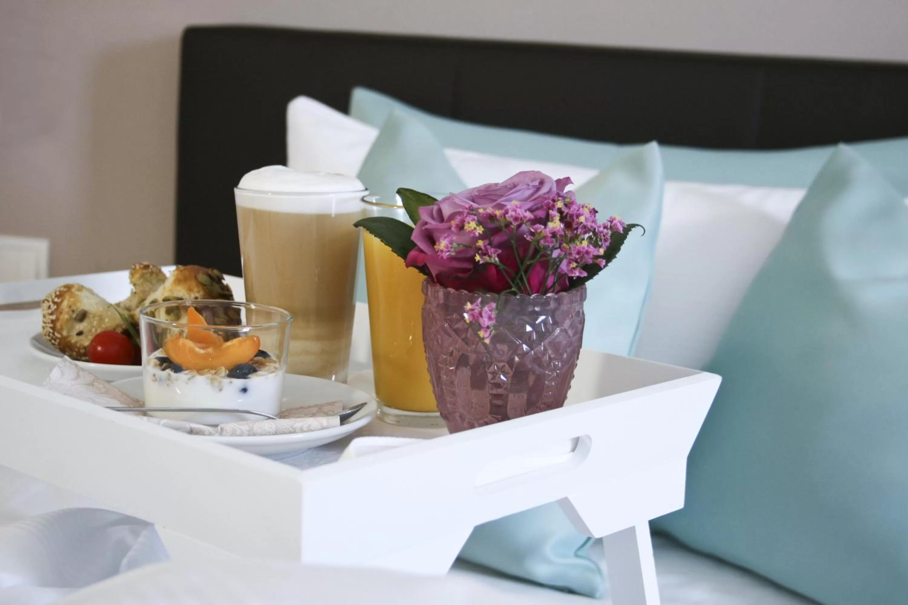 Bed in Hotel Claro Garni