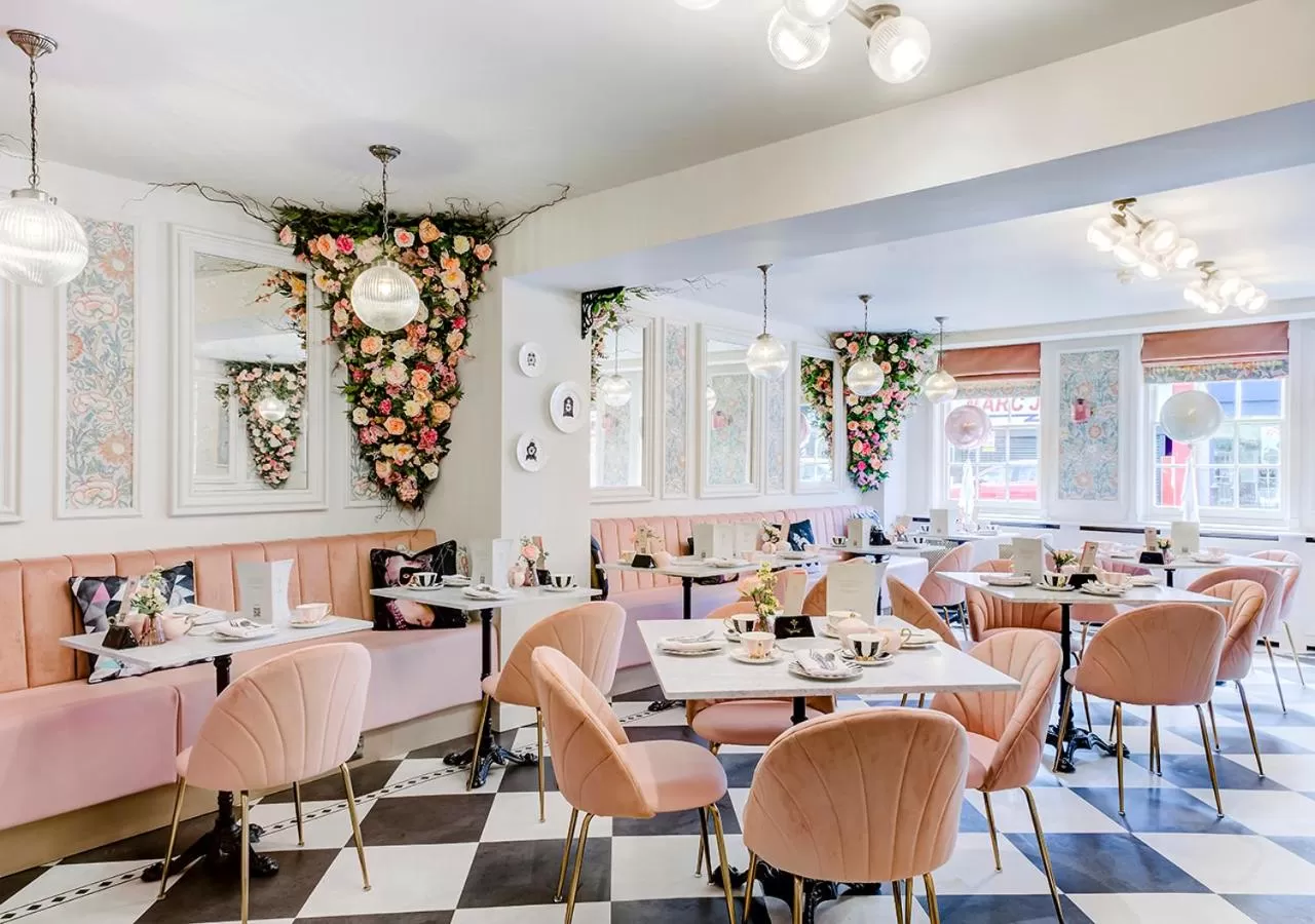 Restaurant/places to eat in The George Hotel Colchester