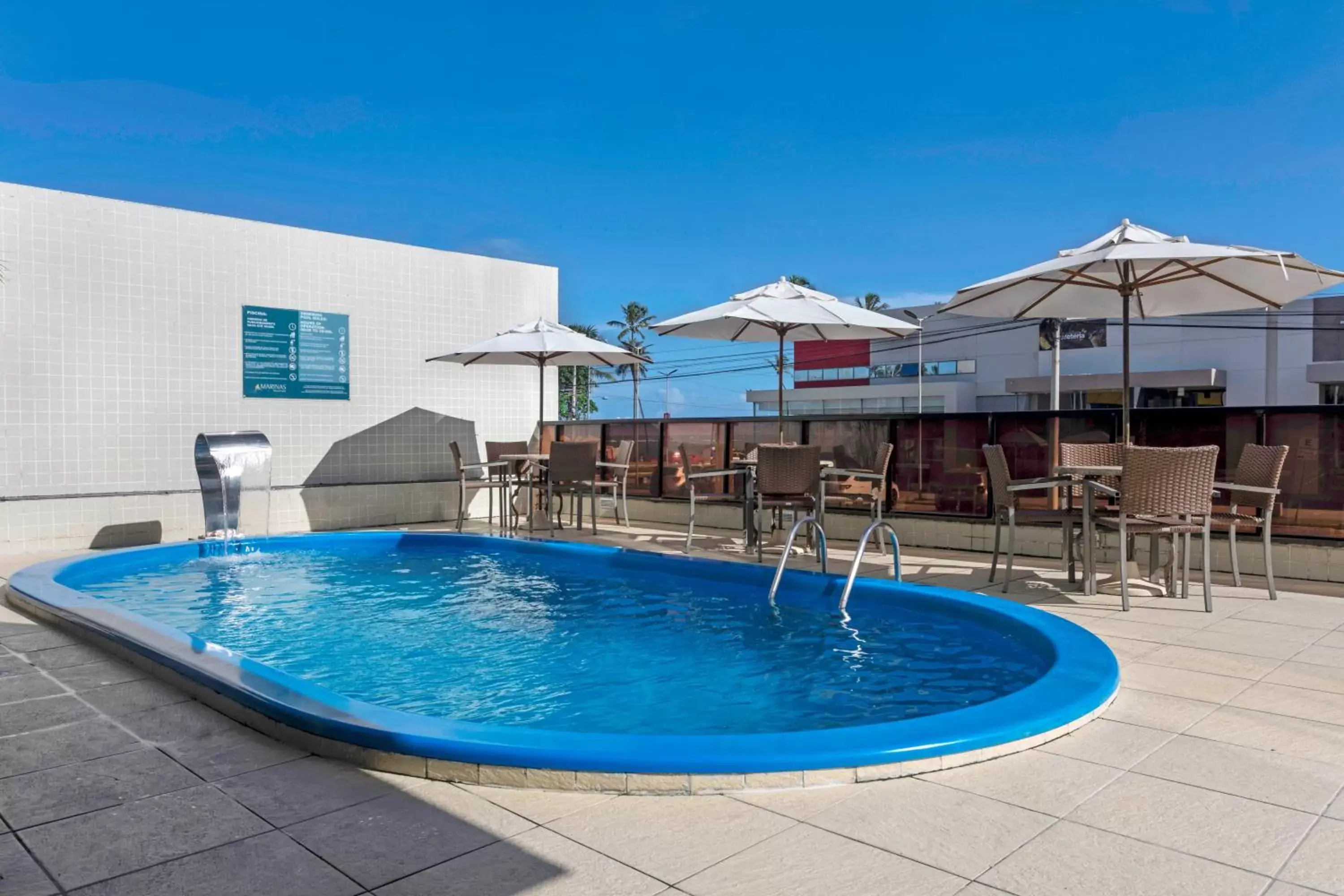 Swimming Pool in Marinas Maceió Hotel