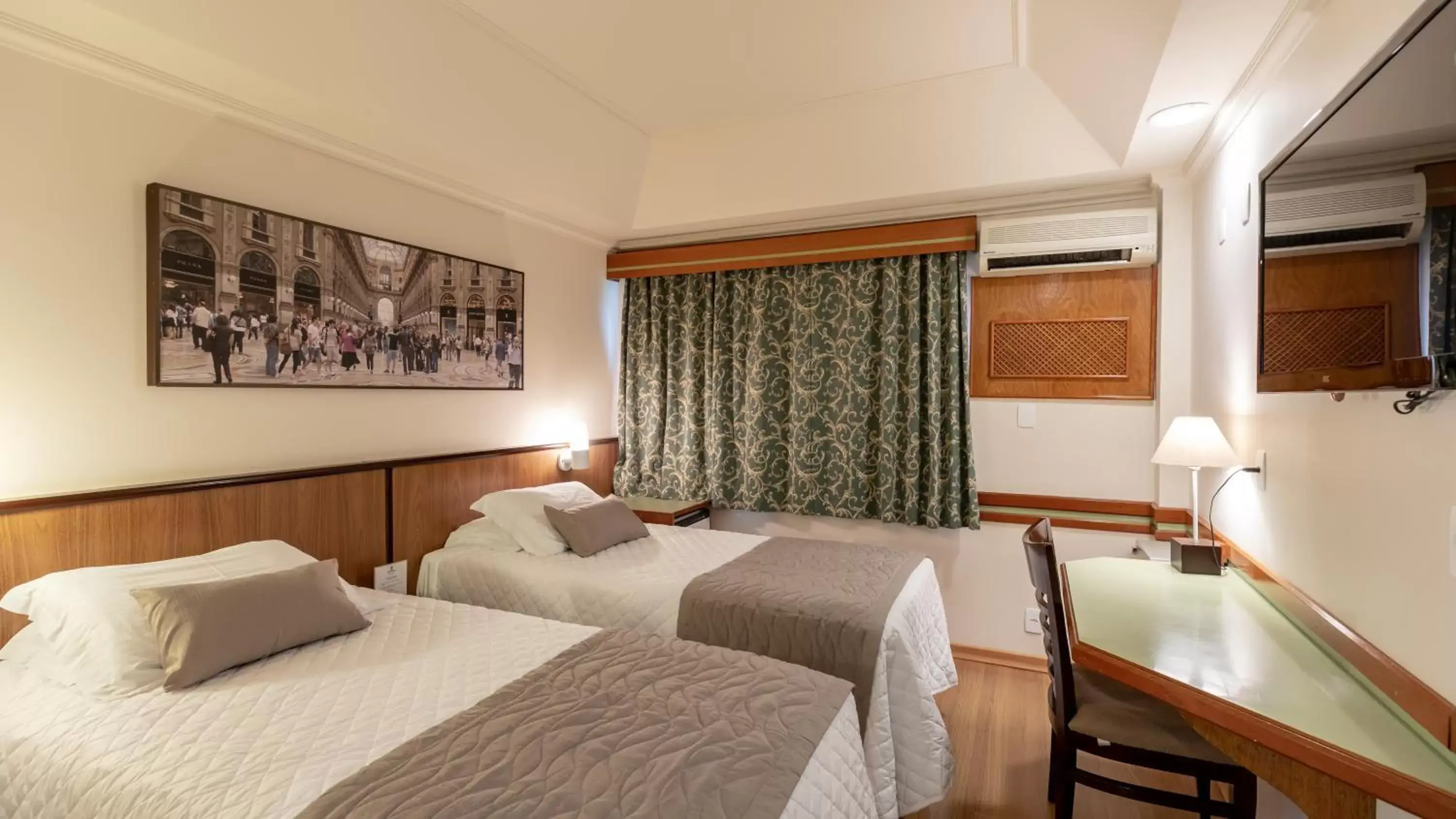 Standard Twin Room - single occupancy in Hotel Bella Italia Standard Twin Room - single occupancy in Hotel Bella Italia