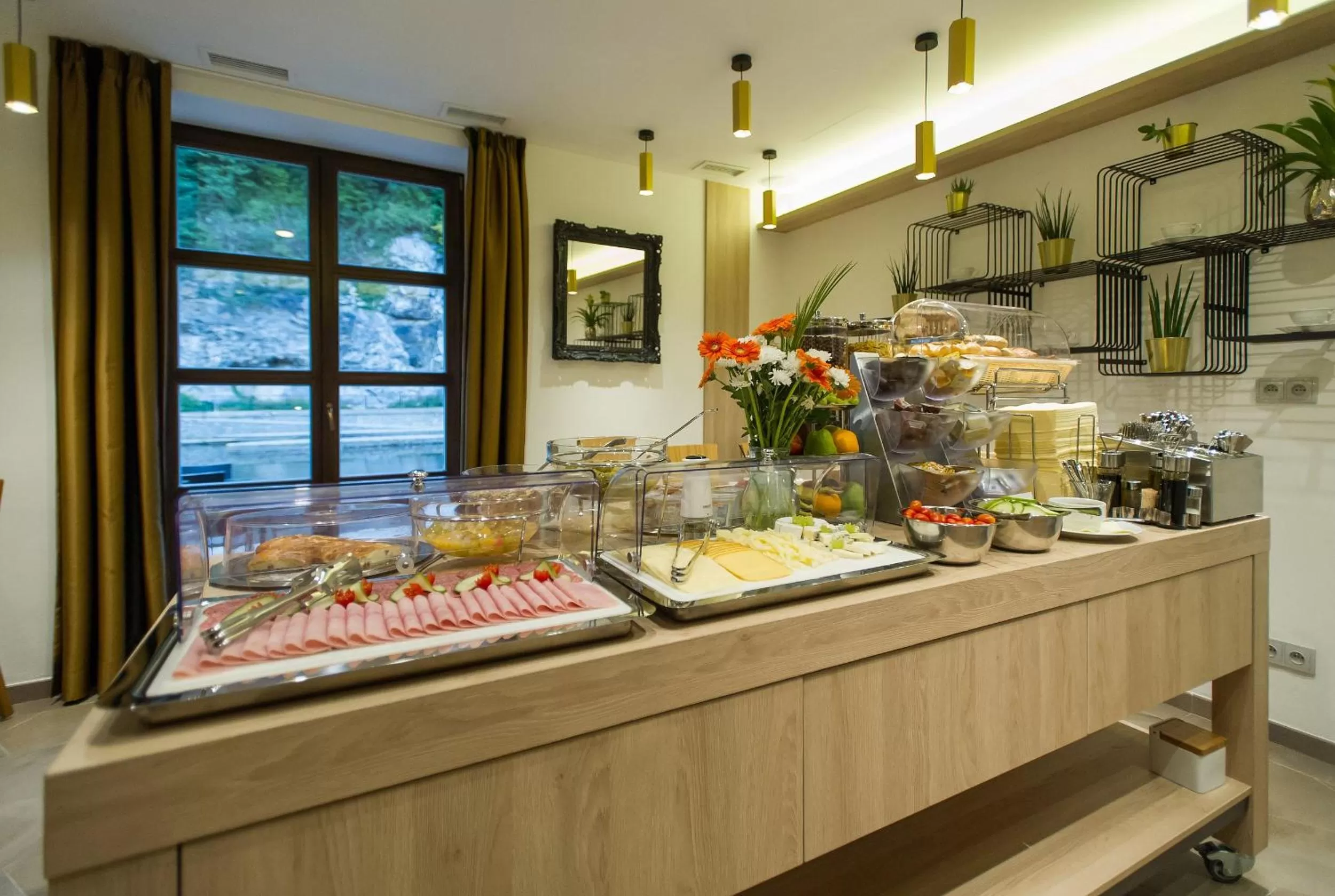 Buffet breakfast in Garni hotel Castle Bridge
