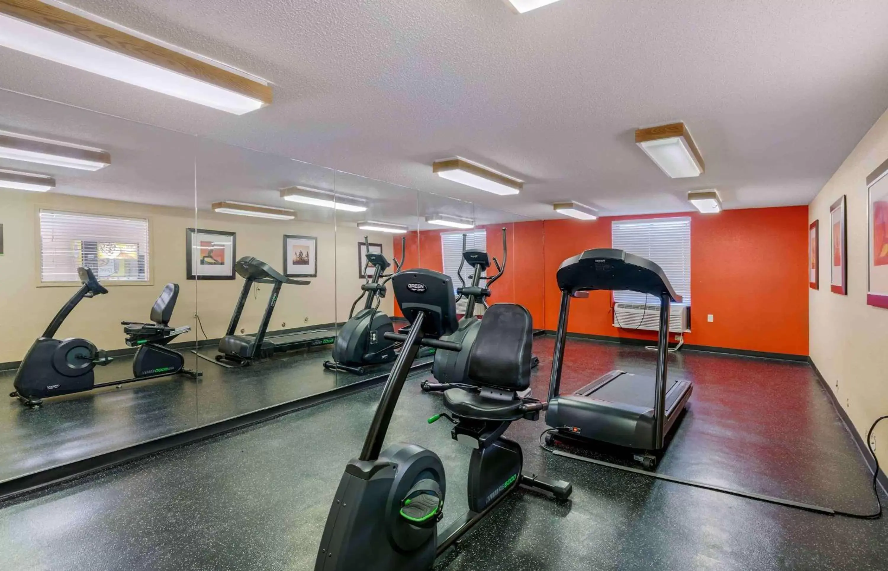 Fitness centre/facilities, Fitness Center/Facilities in Extended Stay America Select Suites - Dallas - Las Colinas - Meadow Creek Dr